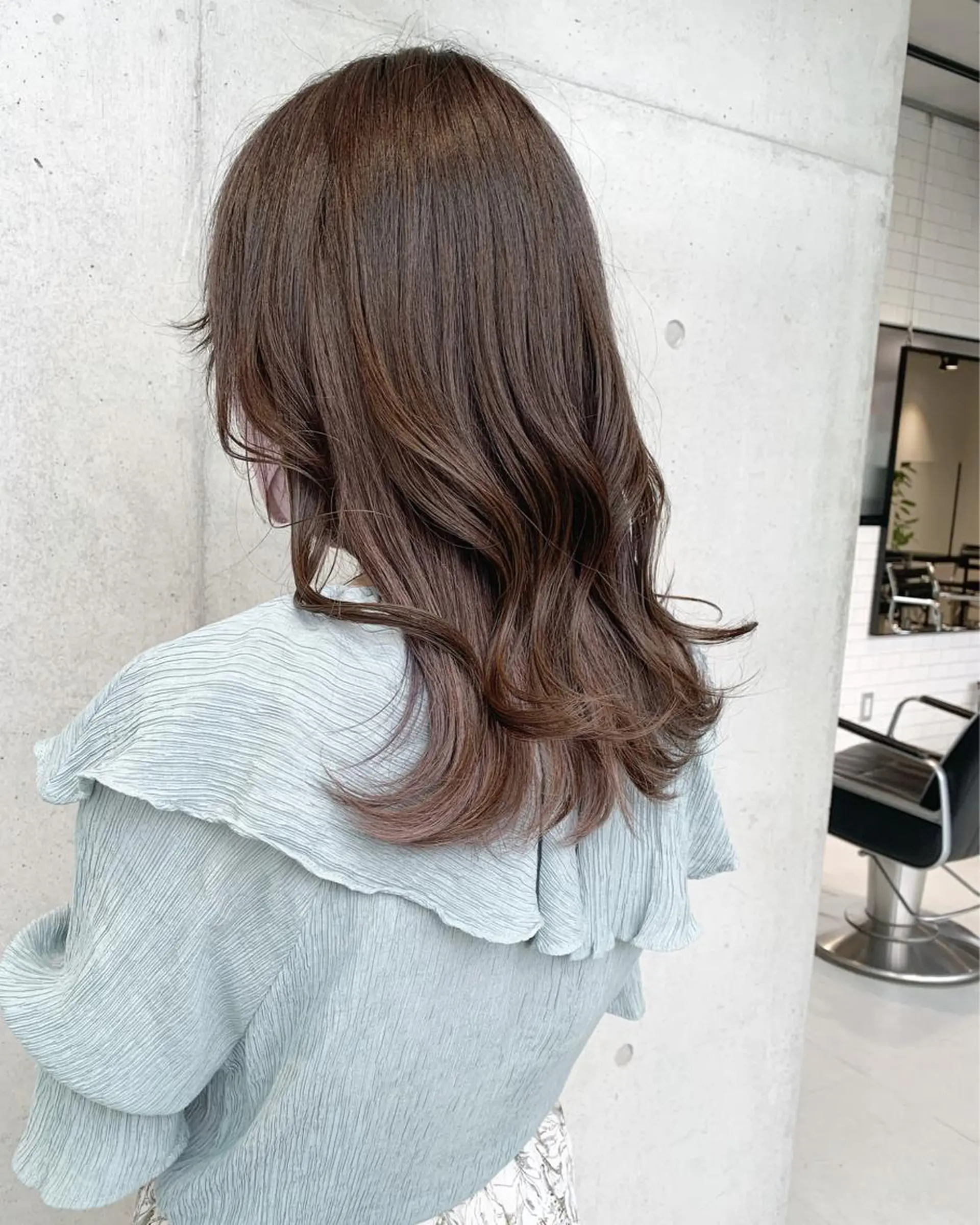 ロング カラー 透明感/オリーブ/ グレージュ/YUKAのヘアスタイル