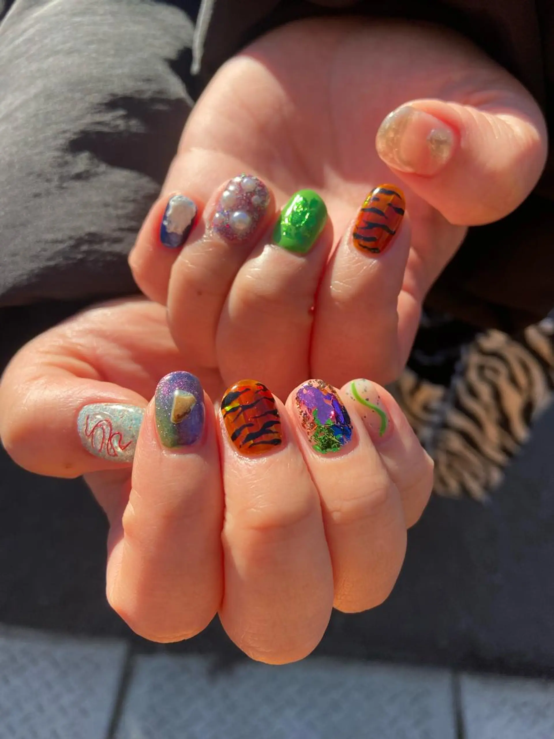 ネイル アニマル柄 アートネイル . unffのネイルデザイン