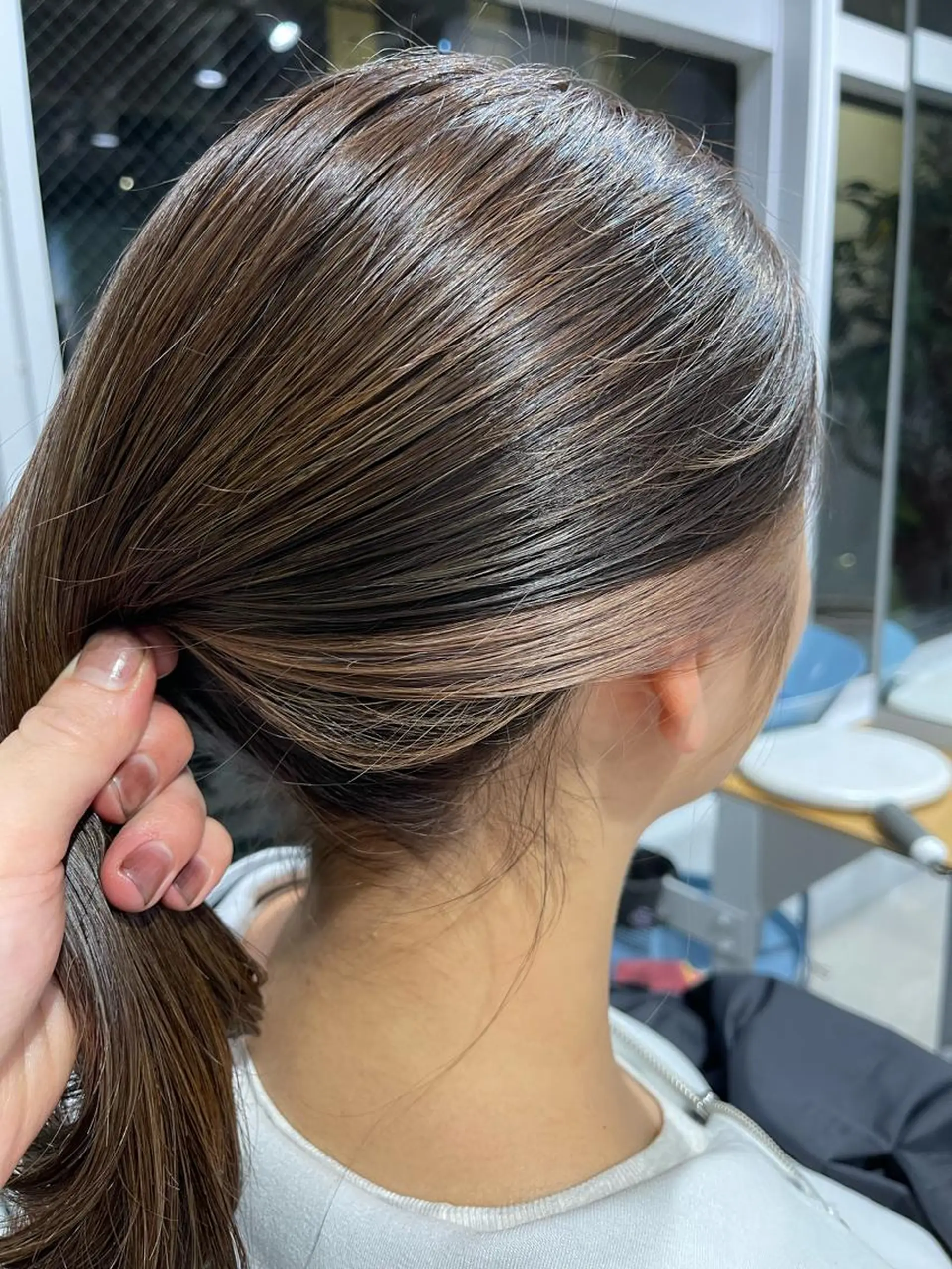 カラー 篠崎 佑季のヘアスタイル