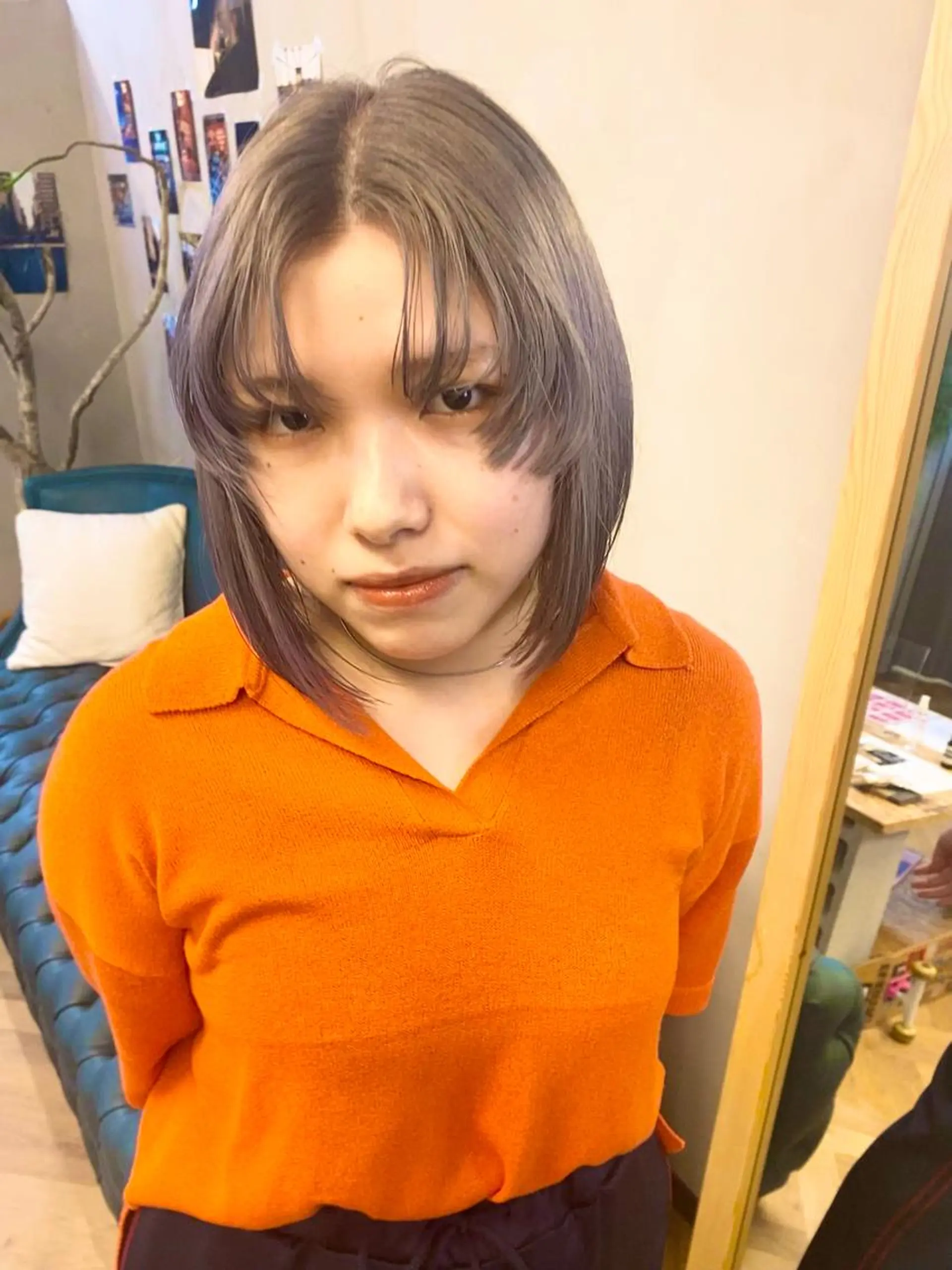 ショート 髪と音処　マトぺ所属・デザインカラー/ボブ ブリーチカラー/ユリのヘアスタイル