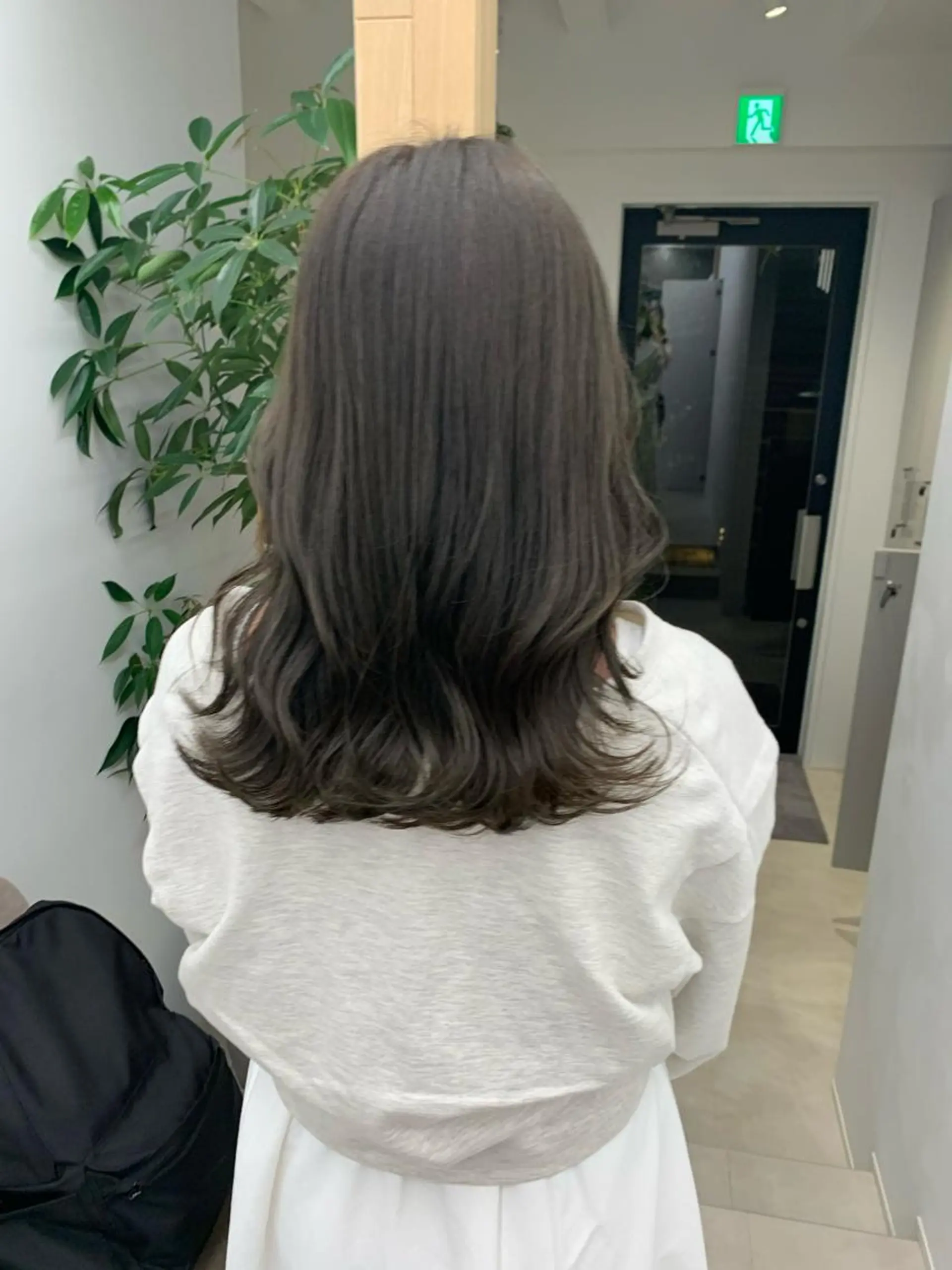 セミロング カラー REINA☁️透明感 カラー/ぷつっと♡のヘアスタイル