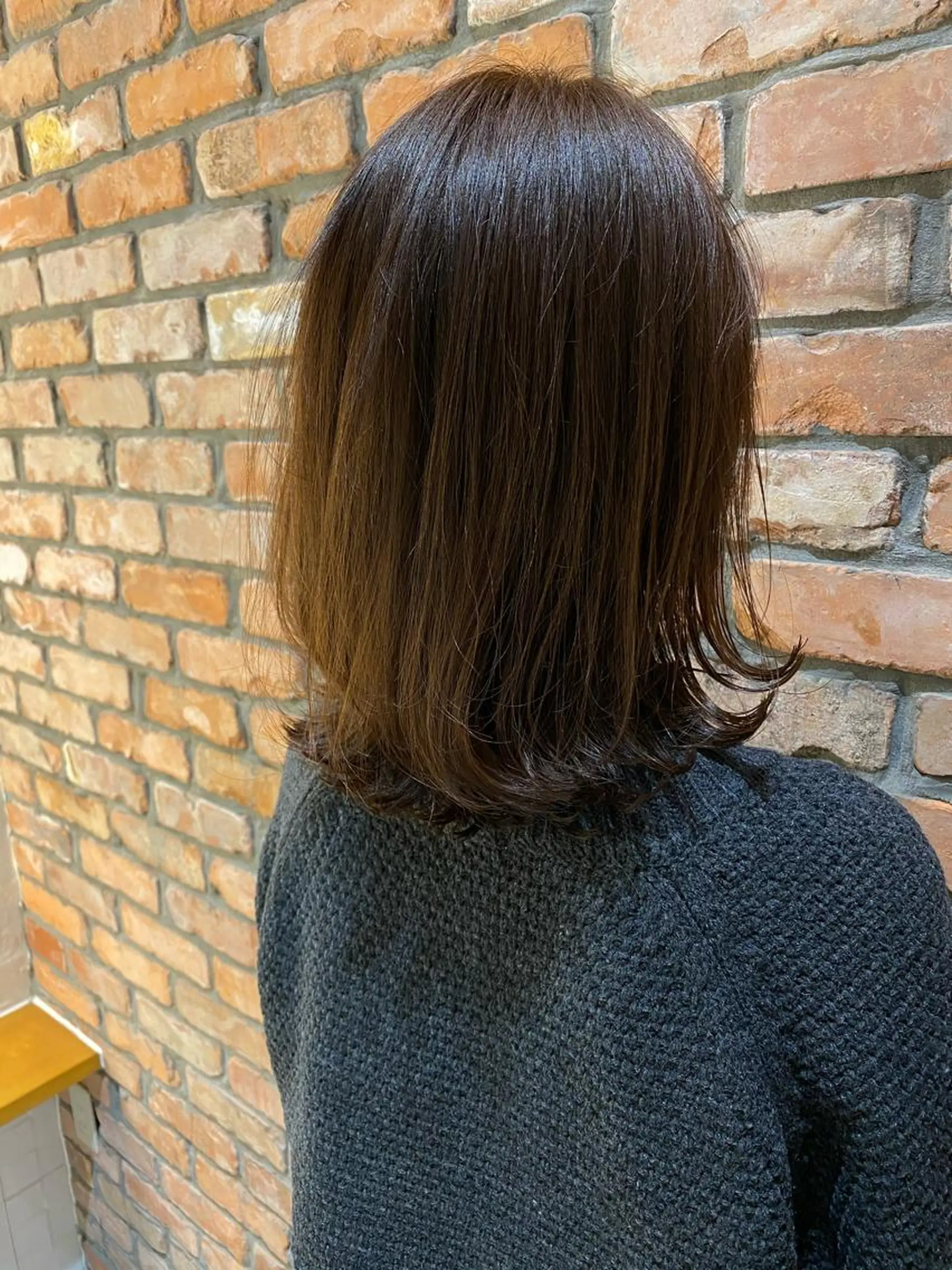 ミディアム アッシュ アッシュブラウン 🍀透明感抜群🍀/ ハイトーンカラーのヘアスタイル