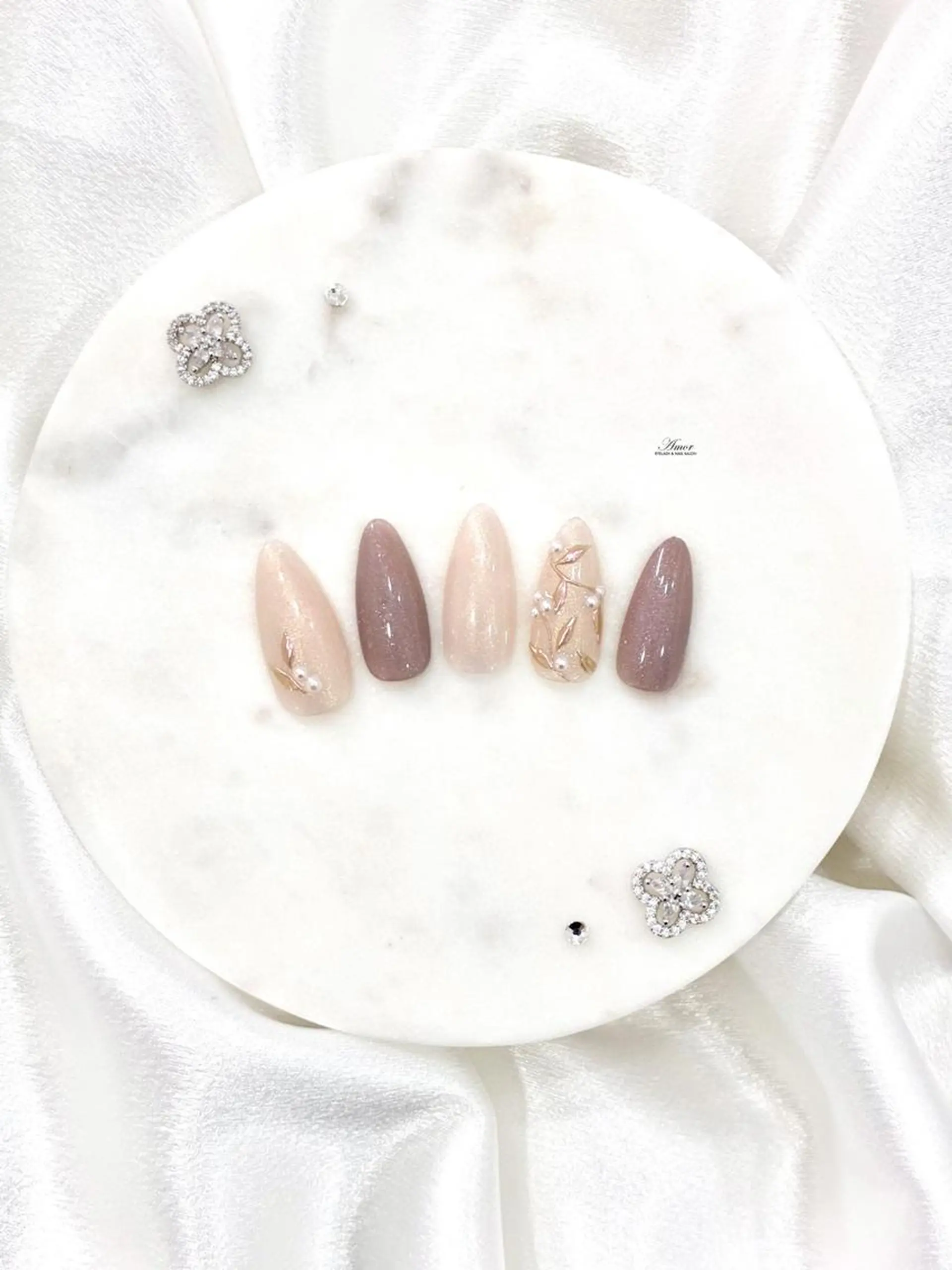 ネイル ハンドネイル Nailist MIUのネイルデザイン