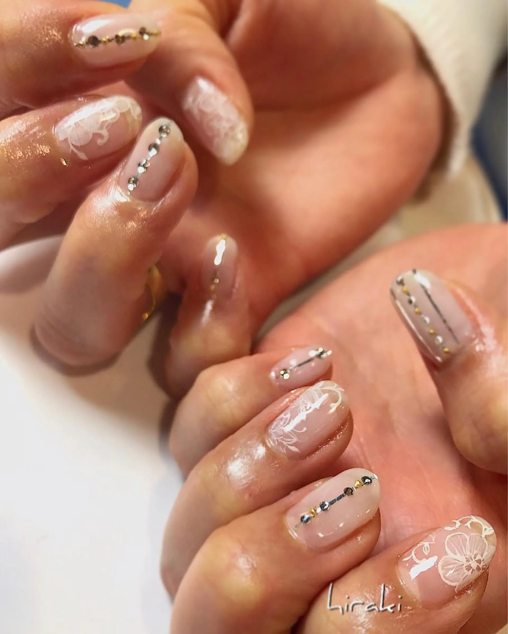 ネイル フラワーネイル レース nail atelier AMBER所属・saori .の眉毛・アイブロウイメージ