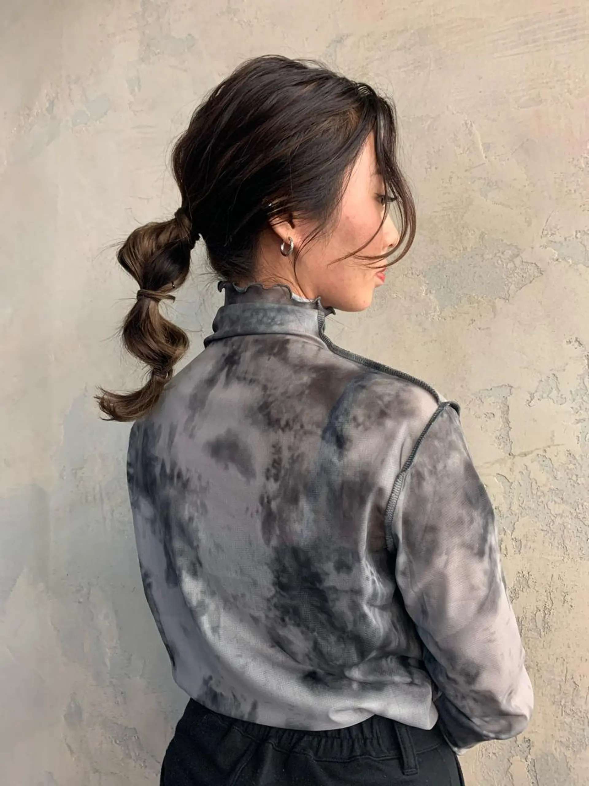 セミロング Aya/四条烏丸/ インナーカラーのヘアスタイル