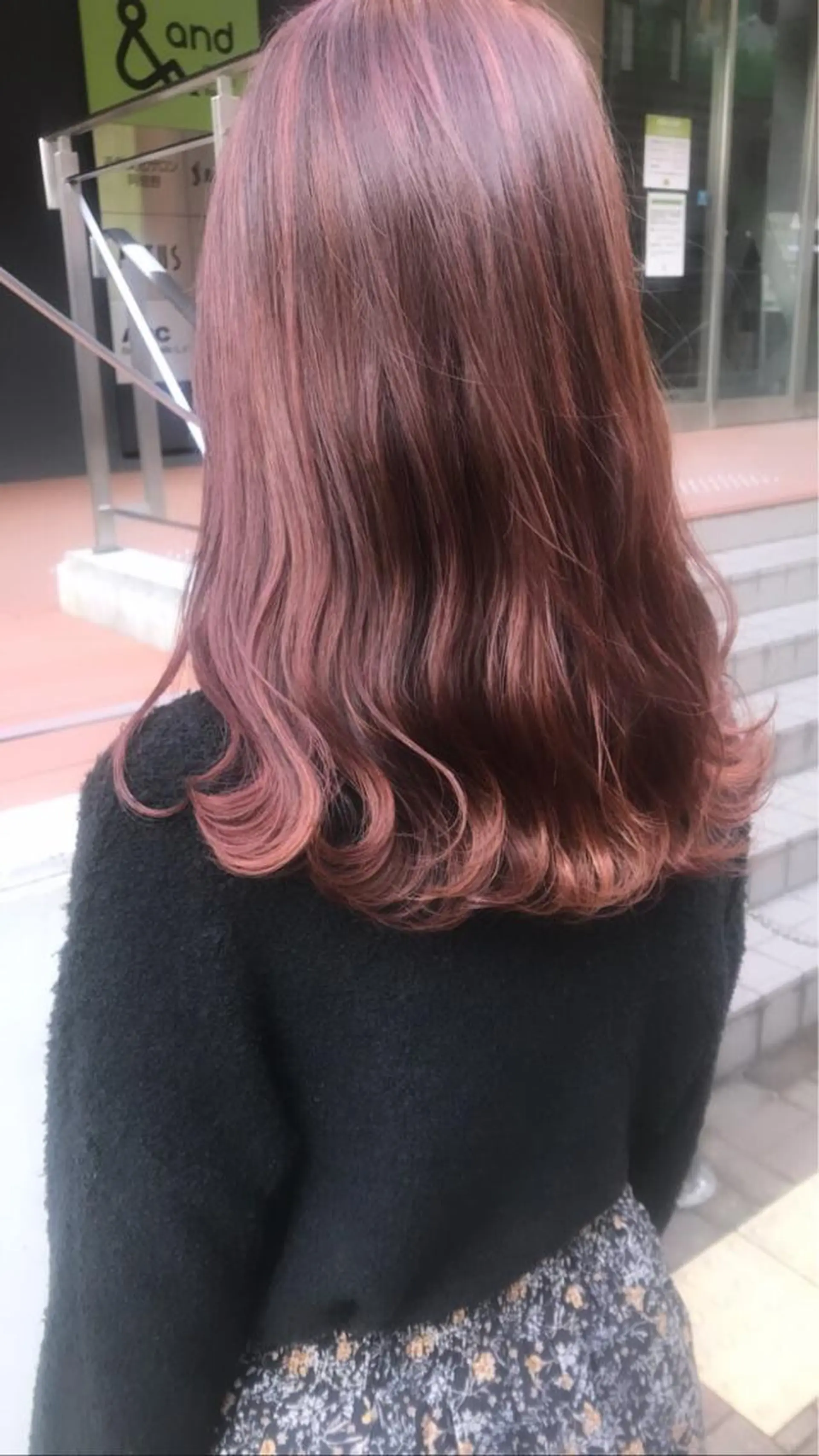 セミロング ✨10000円以内で 叶う艶髪✨のヘアスタイル
