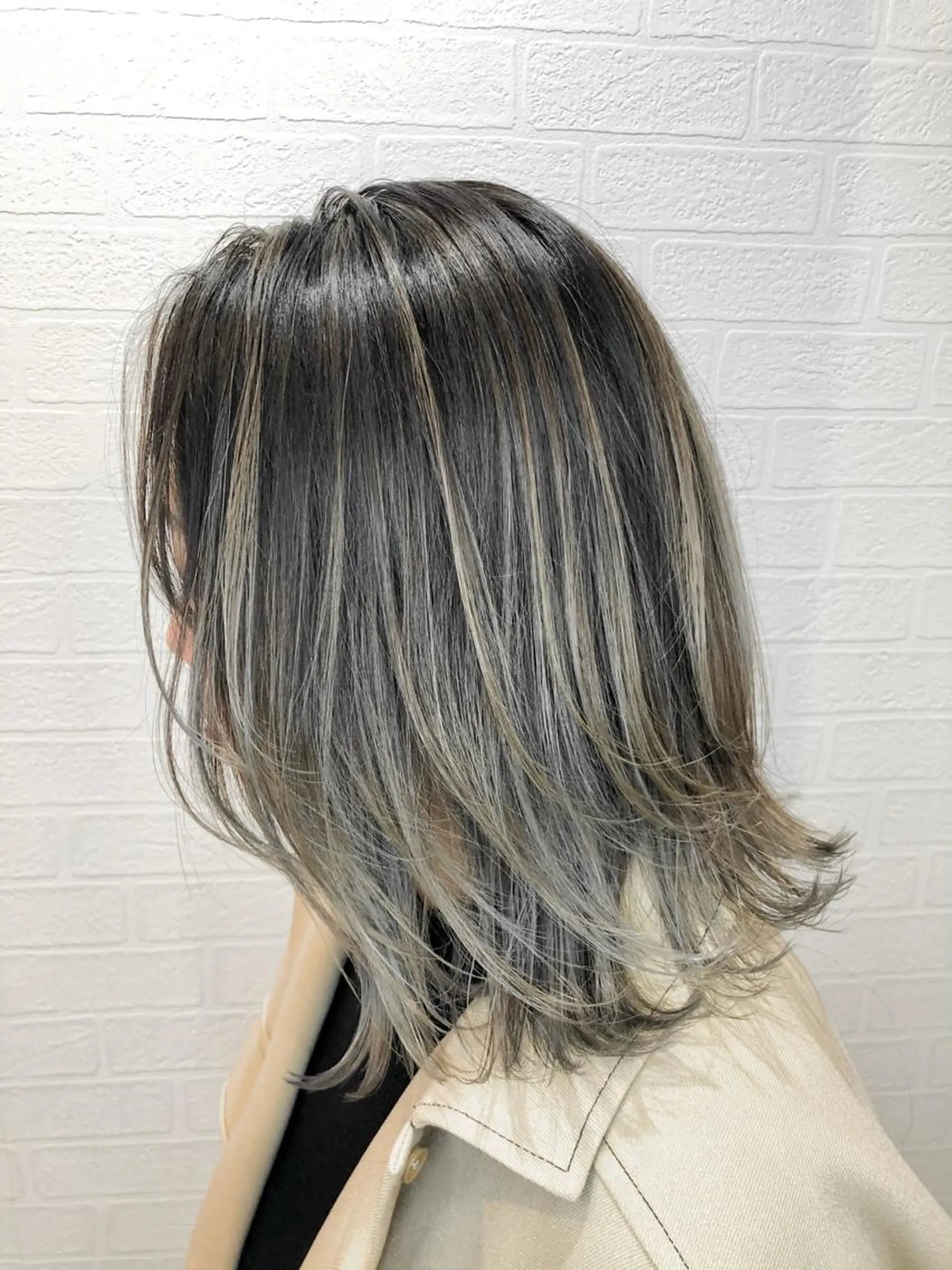 ミディアム ヘアカラー トリートメント THREE所属・THREE 関根大のヘアスタイル