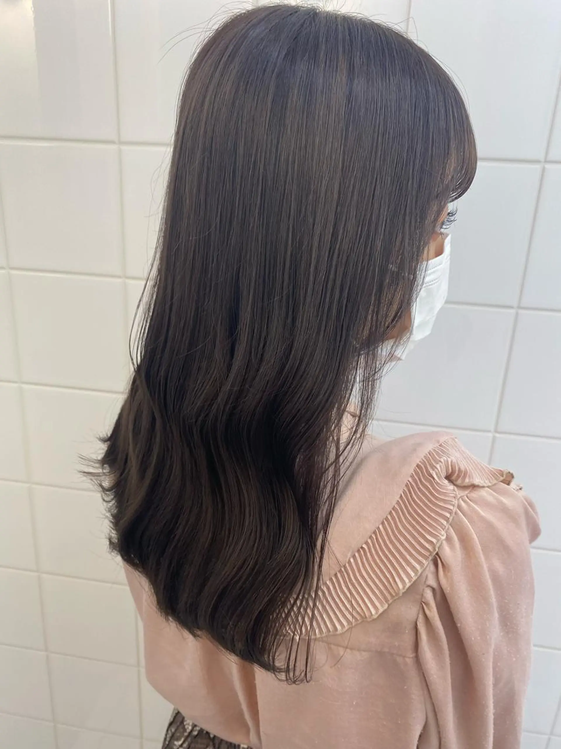 セミロング aoi ♡グレージュ ・ベージュカラーのヘアスタイル