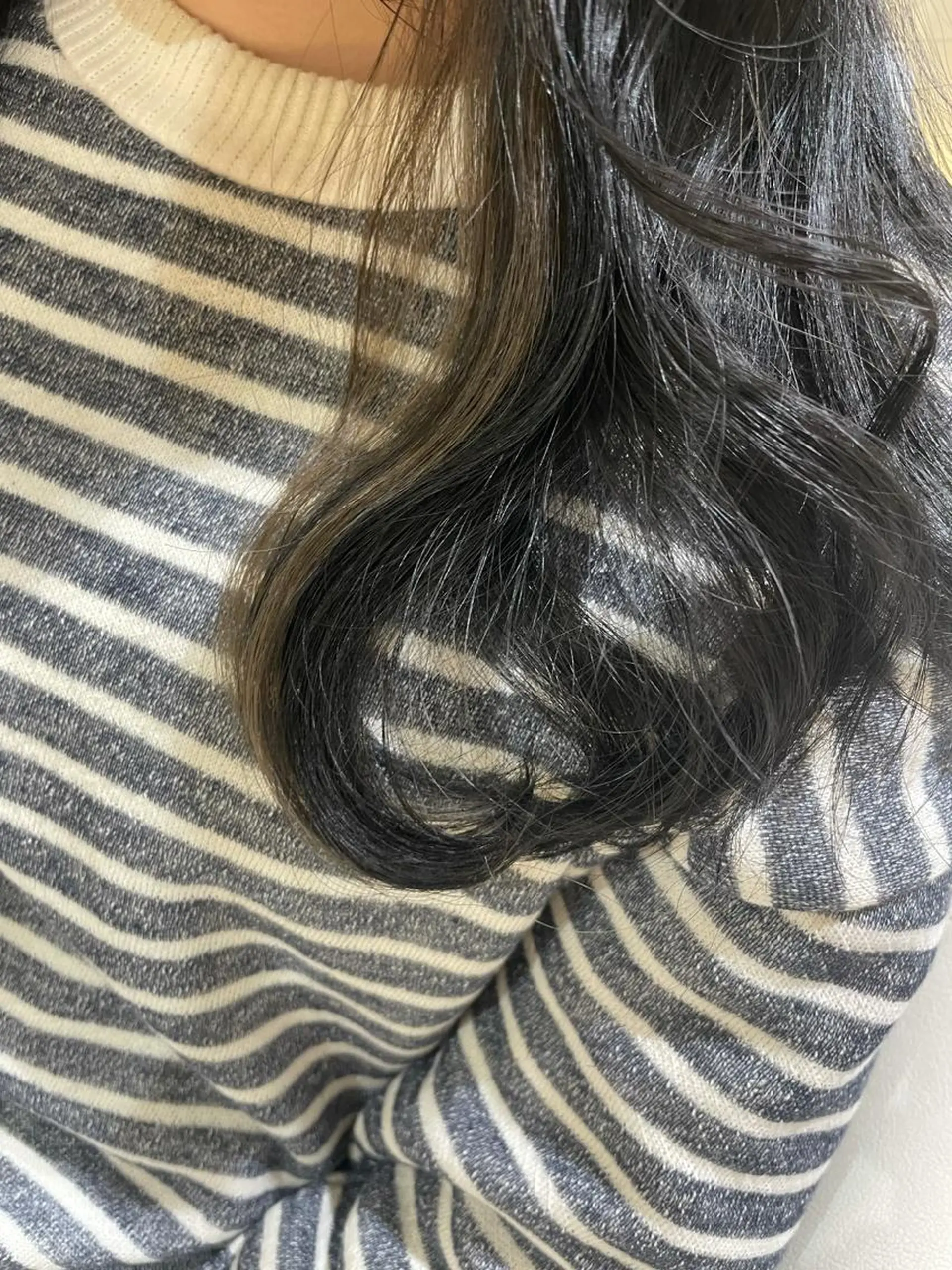 セミロング 大石 陽菜のヘアスタイル