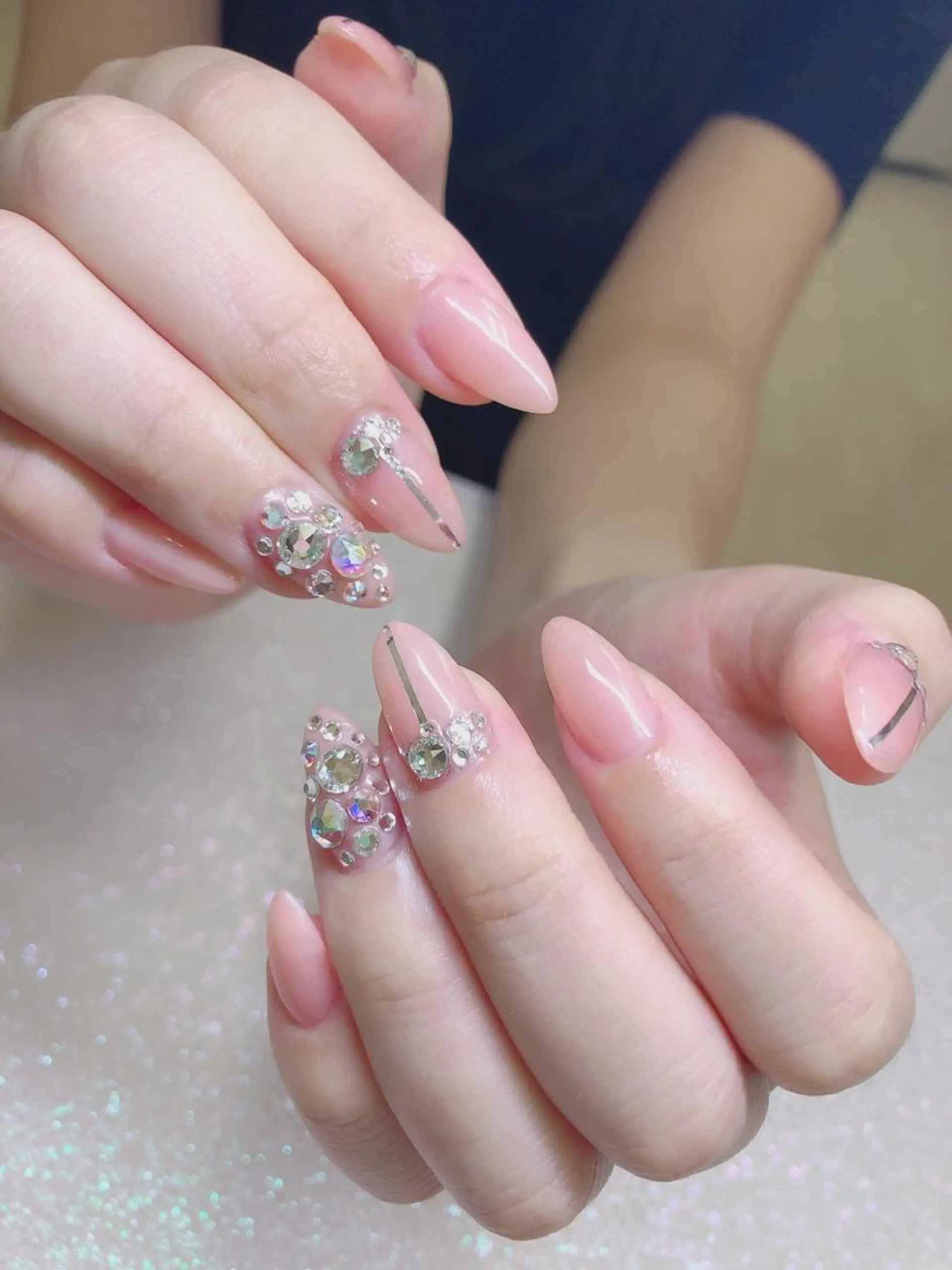 ネイル Flowerネイルサロン所属・. yukiのネイルデザイン