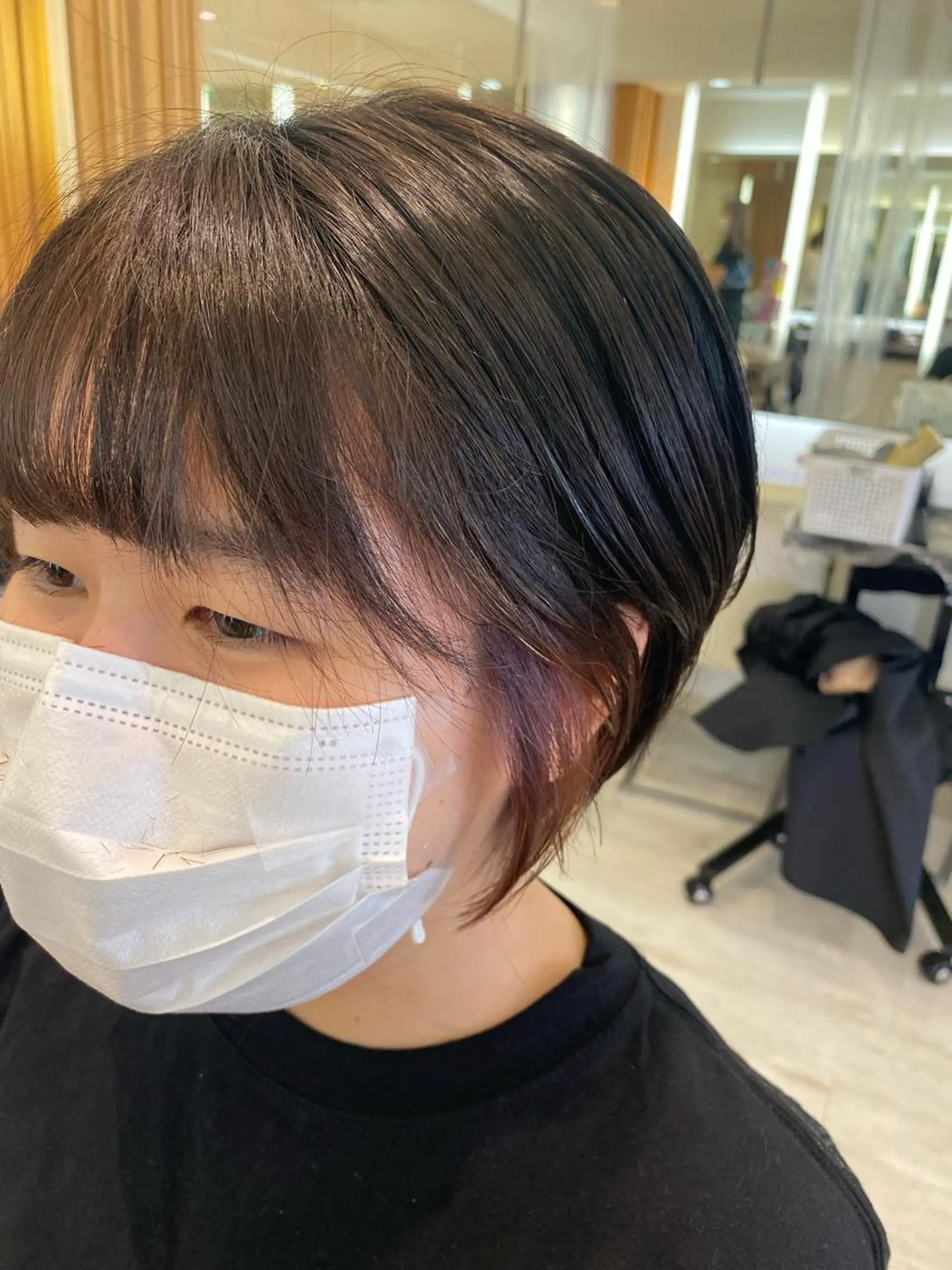 ショート ベージュ/インナー カラー🤍Rieのヘアスタイル