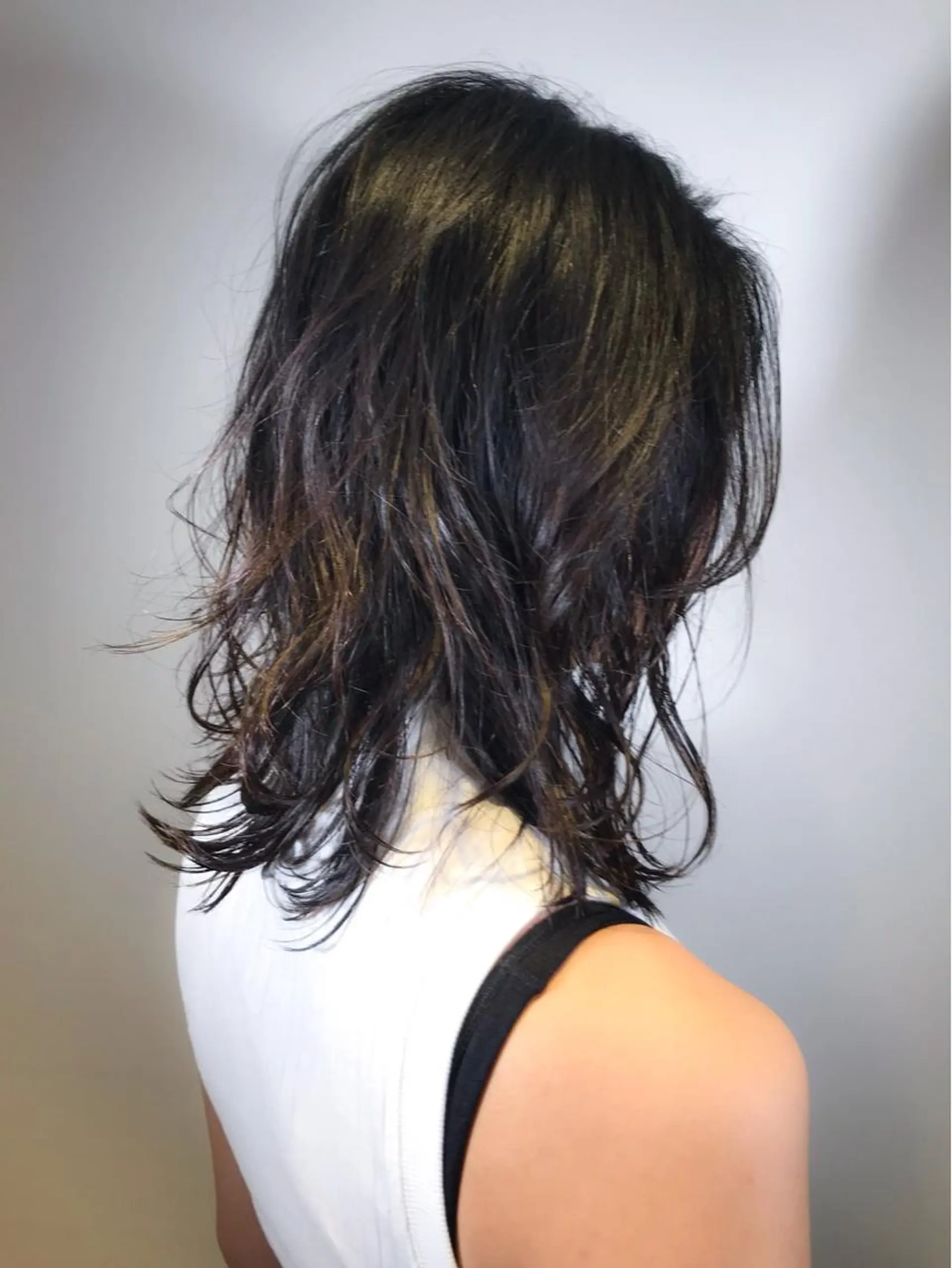 セミロング BIANCO北堀江 AKANEのヘアスタイル