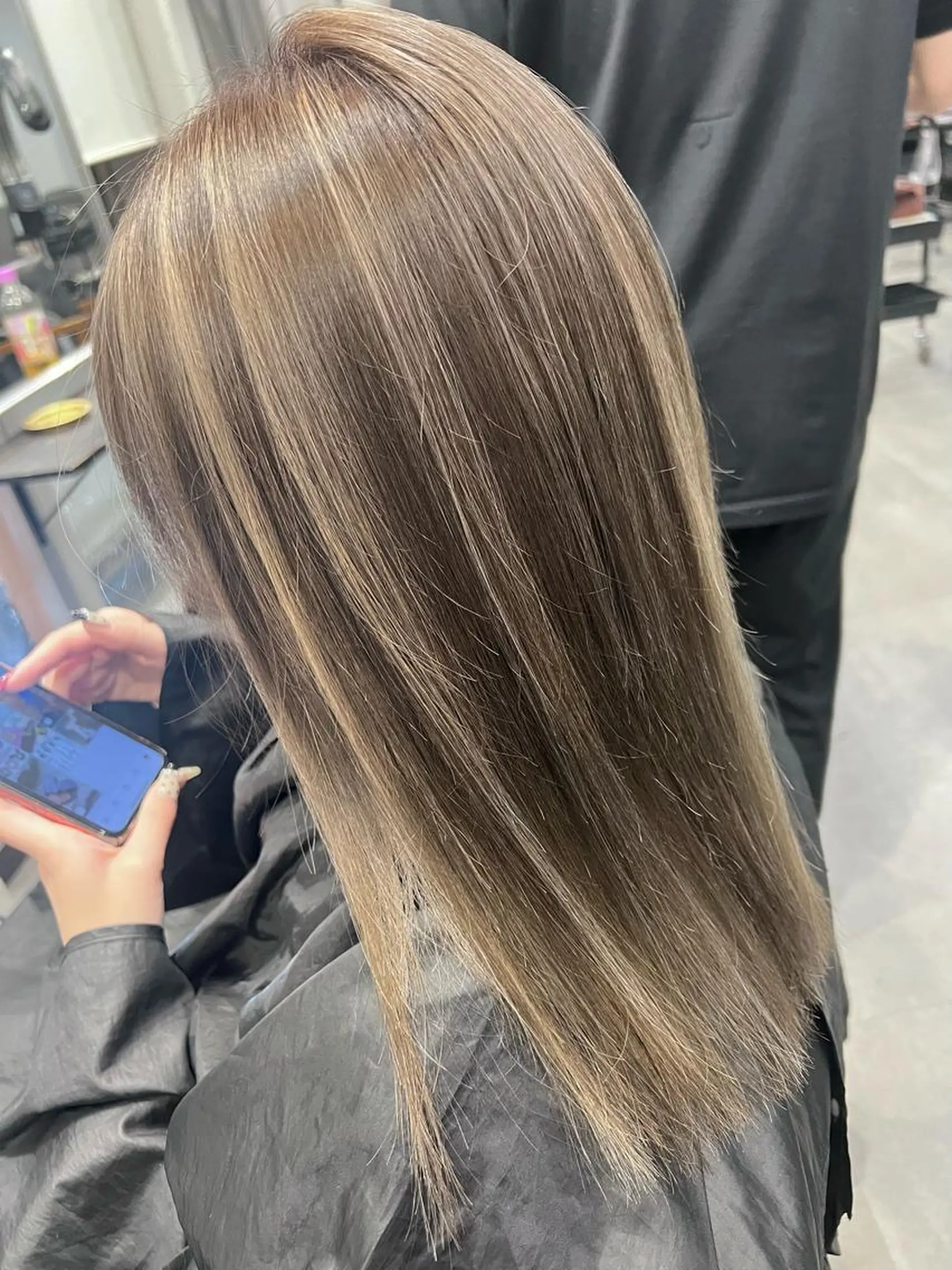 カラー ハイライトカラー ヘアカラー 寺嶋 貴大のヘアスタイル