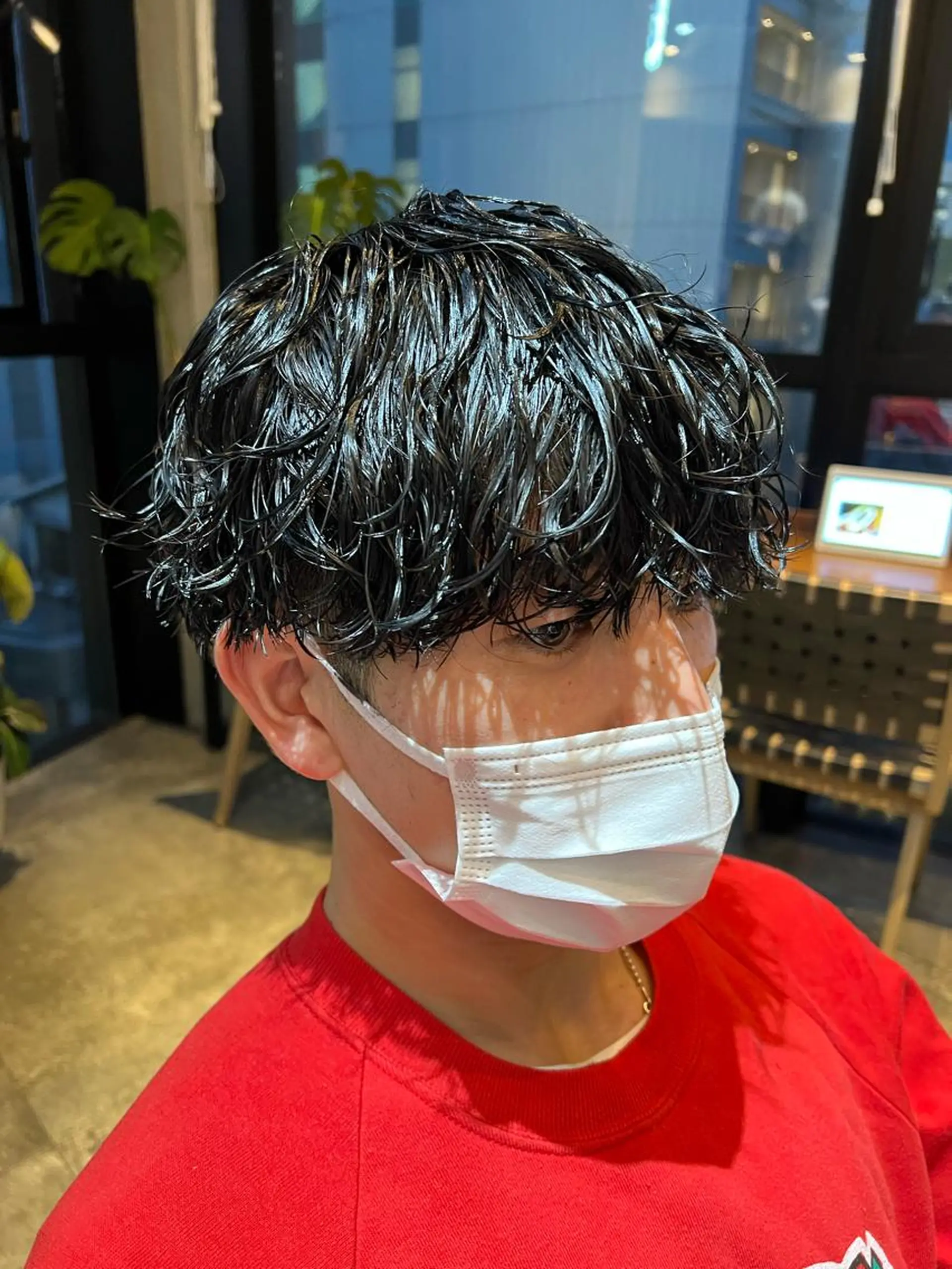 ショート パーマ メンズ クリスマス カット パーマ トリートメント 波巻きスパイラルパー マ/シャドウパーマ駿のヘアスタイル