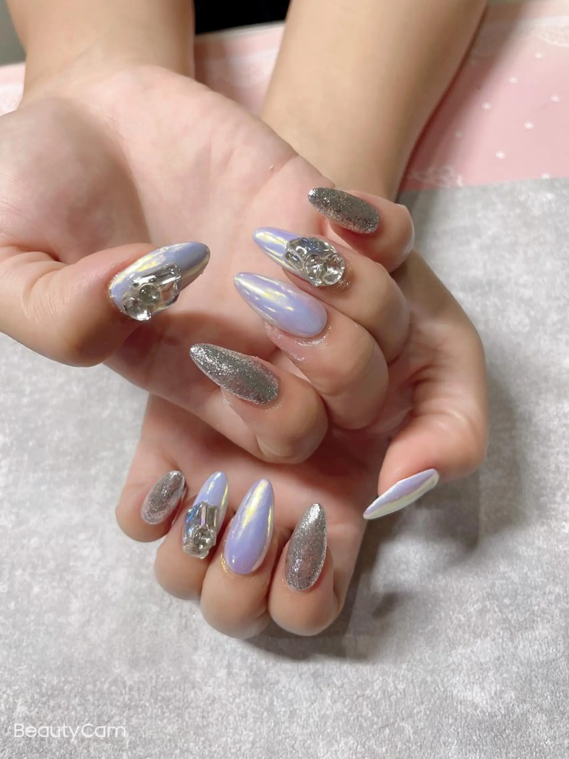 ミディアム ネイル 《LB》ラブリエ Nail&eyeのマツエク・マツパデザイン