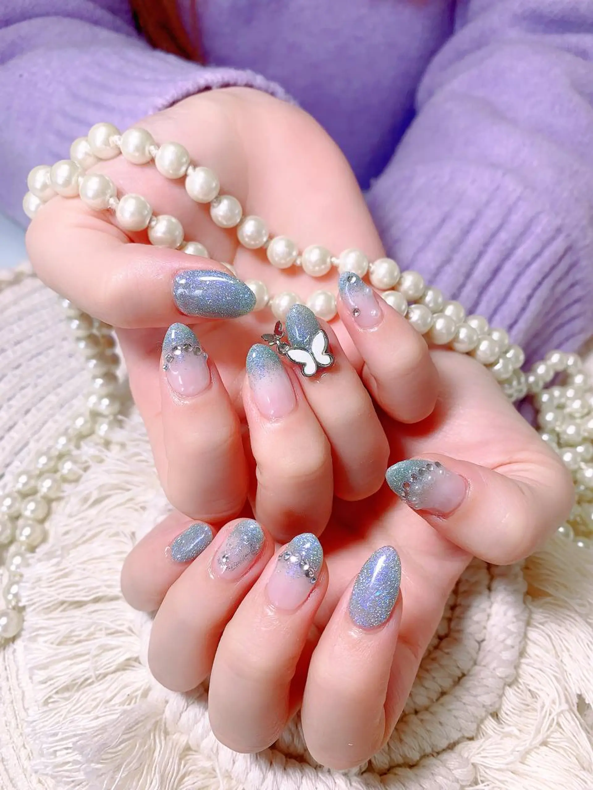 ネイル ハンドネイル ネイルサロンAiri 長さ出し·シンプルのネイルデザイン