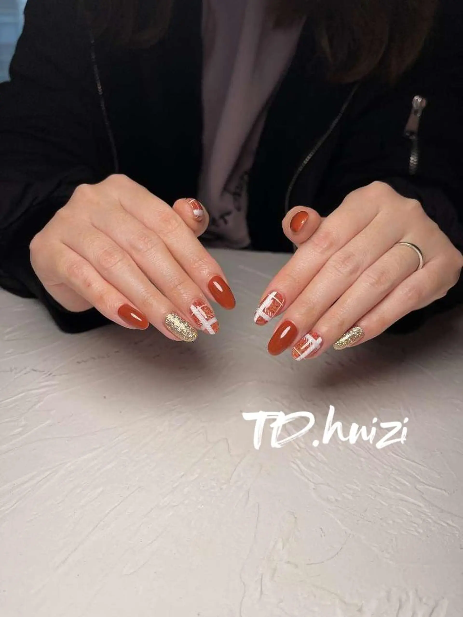 ミディアム めぐみのネイルサロン 惠のネイルデザイン