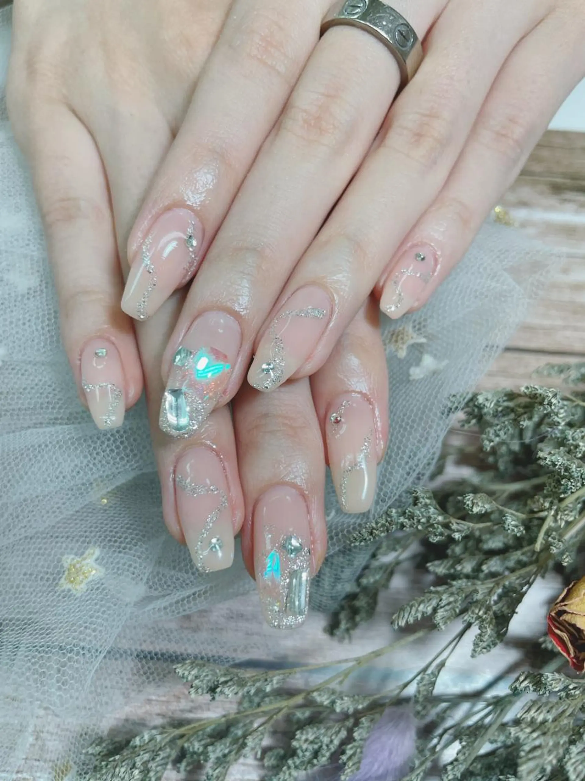 ネイル 🦋ネイルサロン ブラン🌈ゆりのネイルデザイン