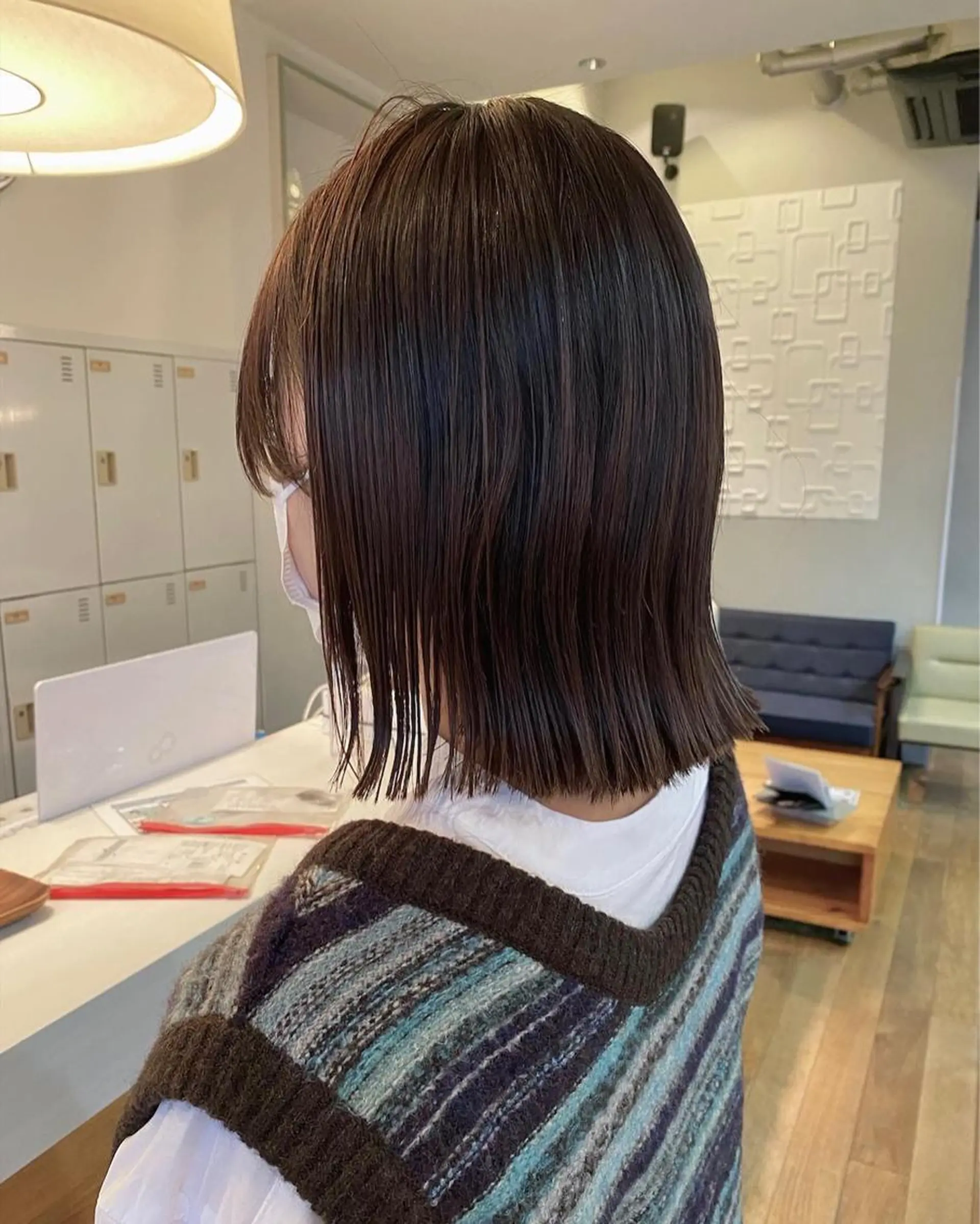 ミディアム カラー カット ヘアカラー 塩澤 榛奈のヘアスタイル