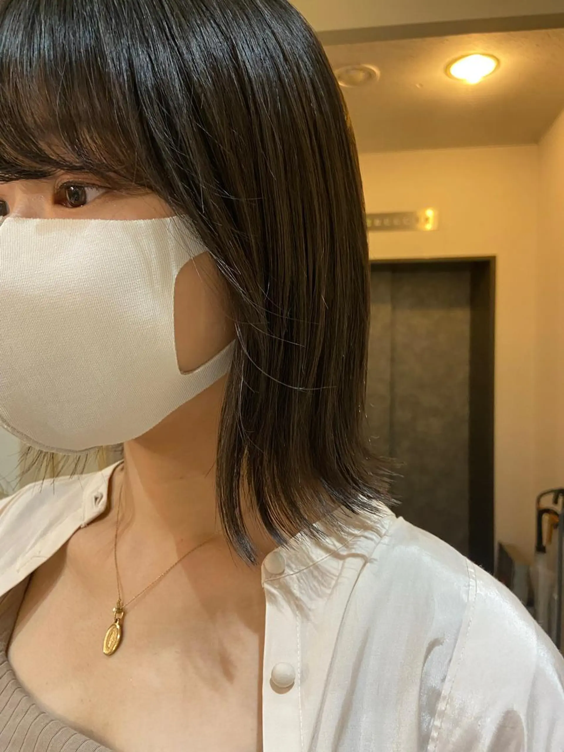 ミディアム 切りっぱなしボブ ボブ SALT WATER  恵比寿所属・SALTWATER AYARIのヘアスタイル