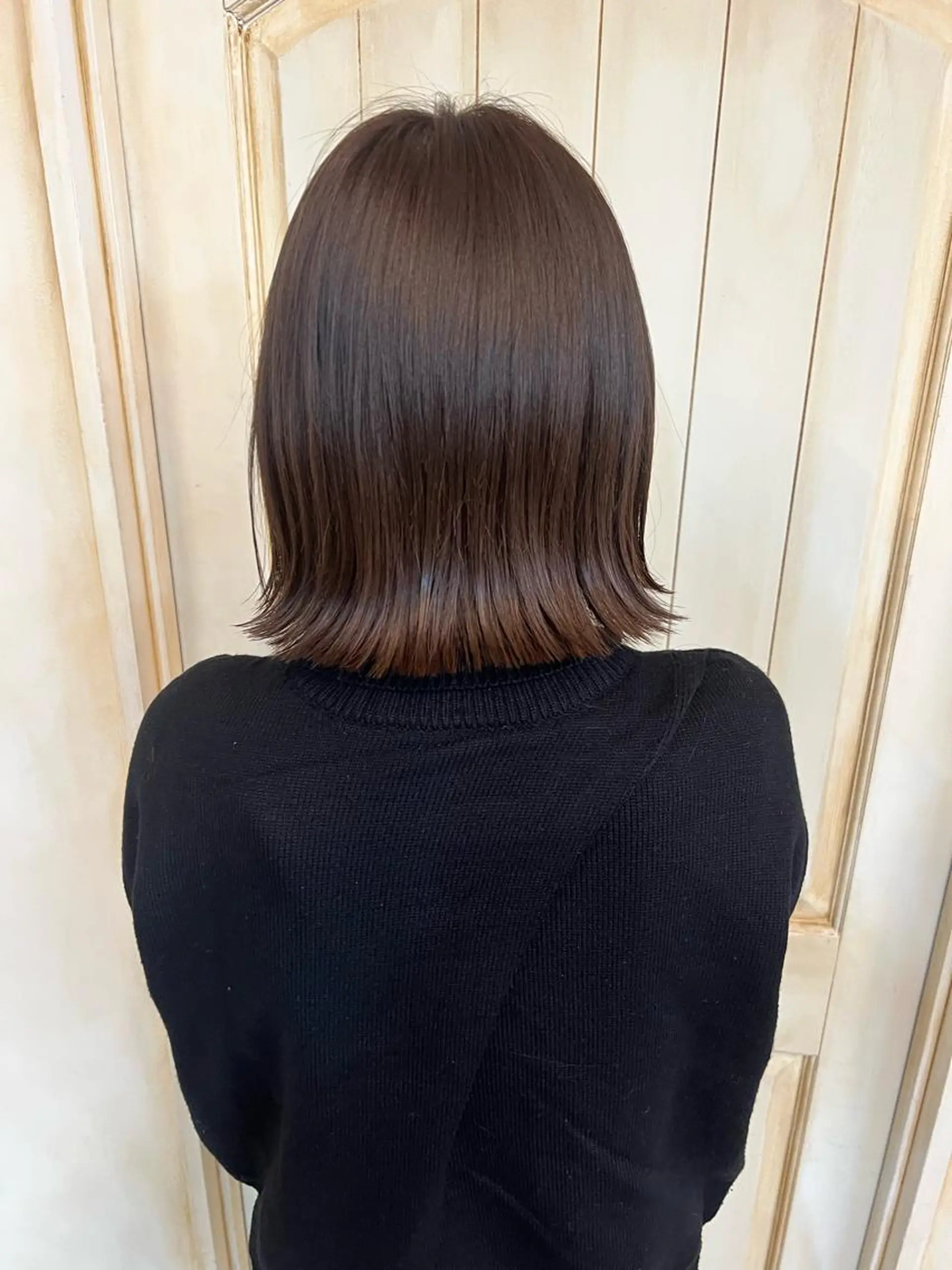 ミディアム カラー 切りっぱなしボブ ベージュカラー ブリーチ ブラウンカラー 透明感カラー カット 誰よりも丁寧なカット 🍀小林輝のヘアスタイル