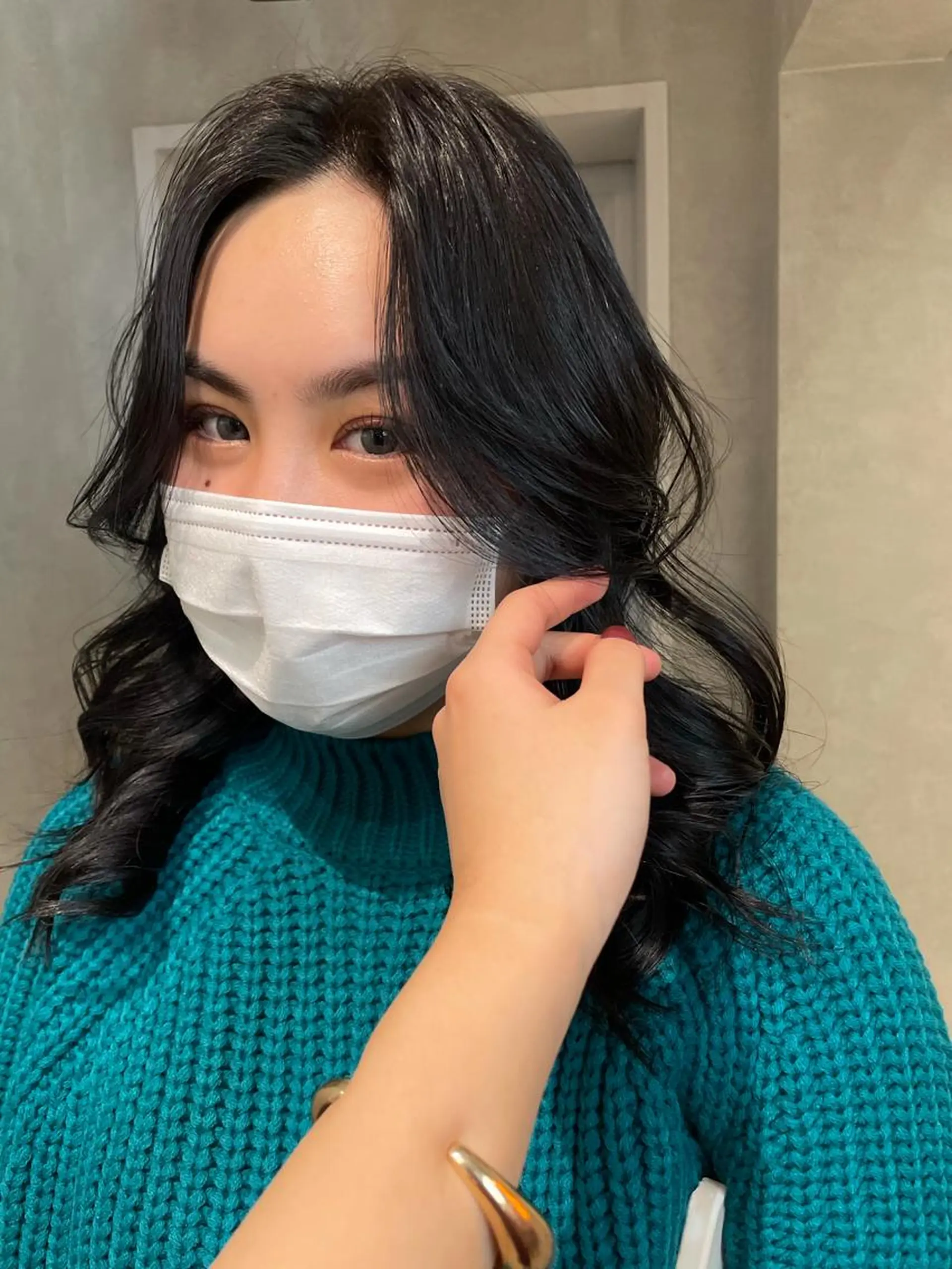 セミロング カラー 黒髪 ブルーカラー ブルーブラック ヘアカラー ナチュラル透明感🌱 小山美樹子のヘアスタイル