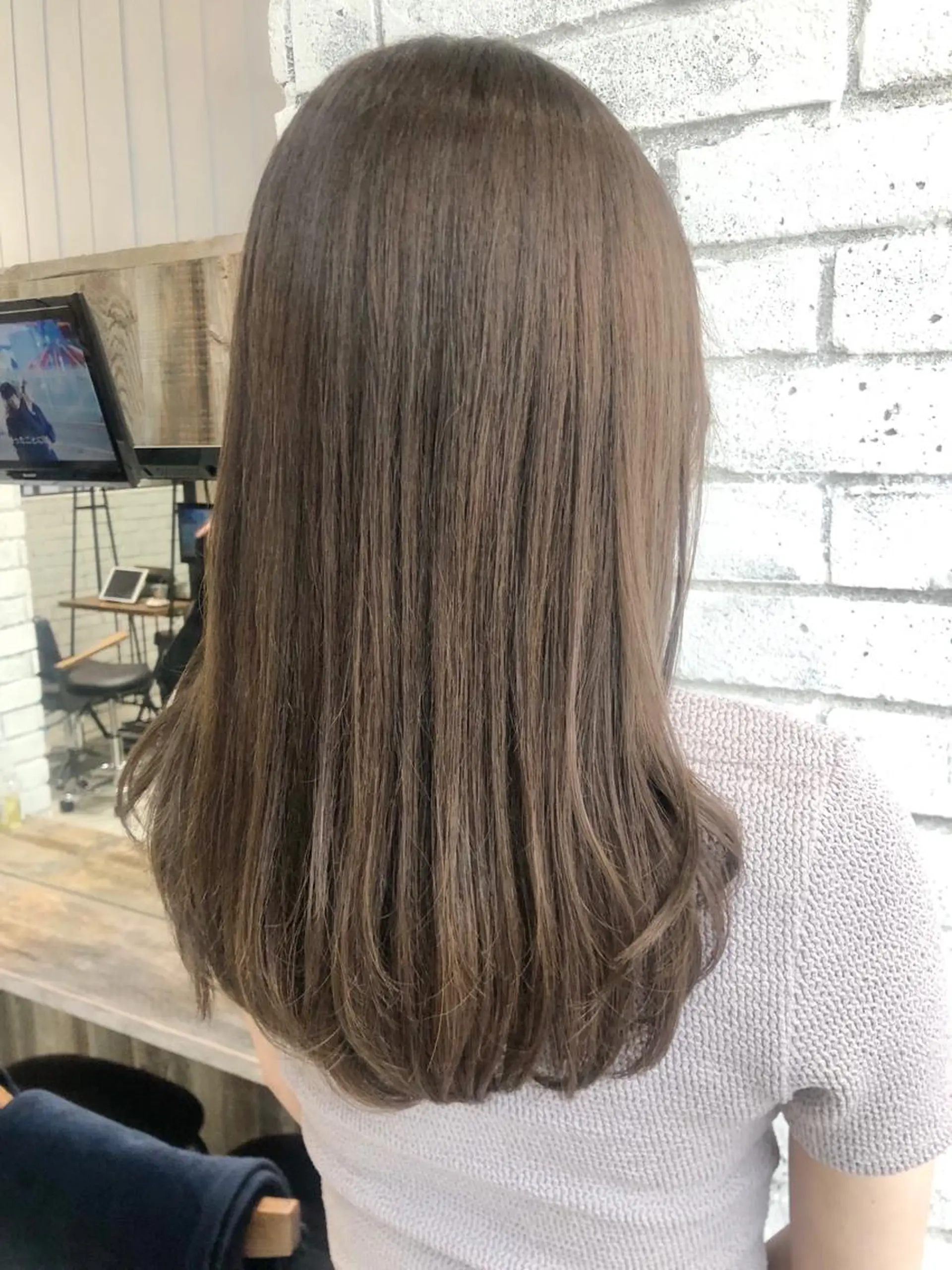 セミロング カラー アディクシーカラー ベージュカラー ヘアカラー トリートメント 🌿ニュアンス/髪質 改善🌿Fukudaのヘアスタイル