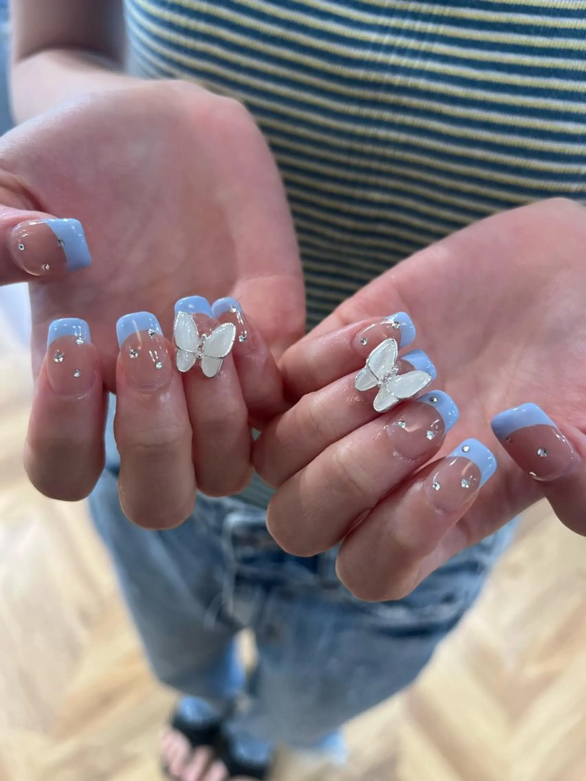 ネイル nailstudio ′ecole所属・nailstudio ′ecoleのネイルデザイン