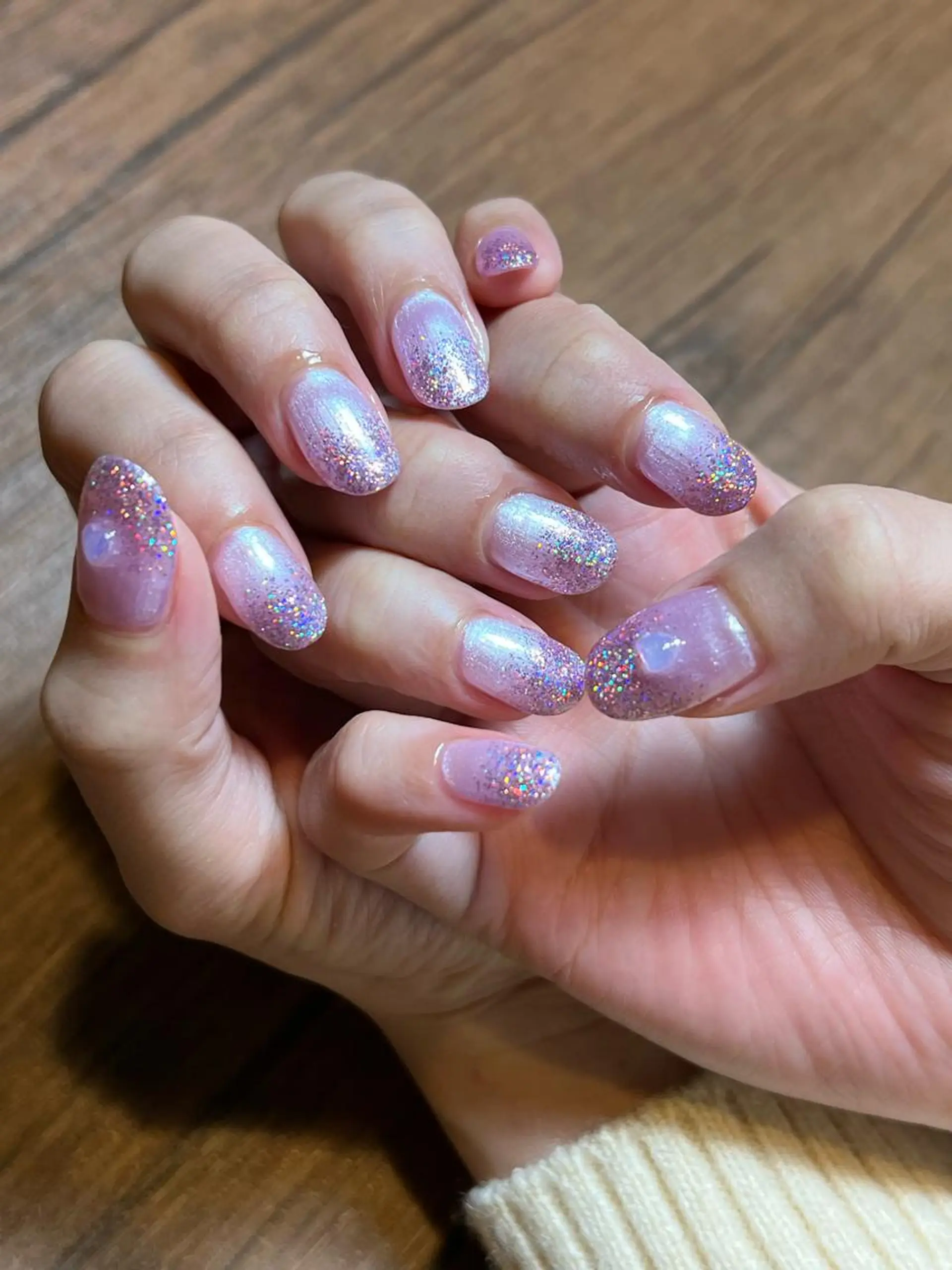 ネイル ハンドネイル HENRIETTA NAILSALONのネイルデザイン