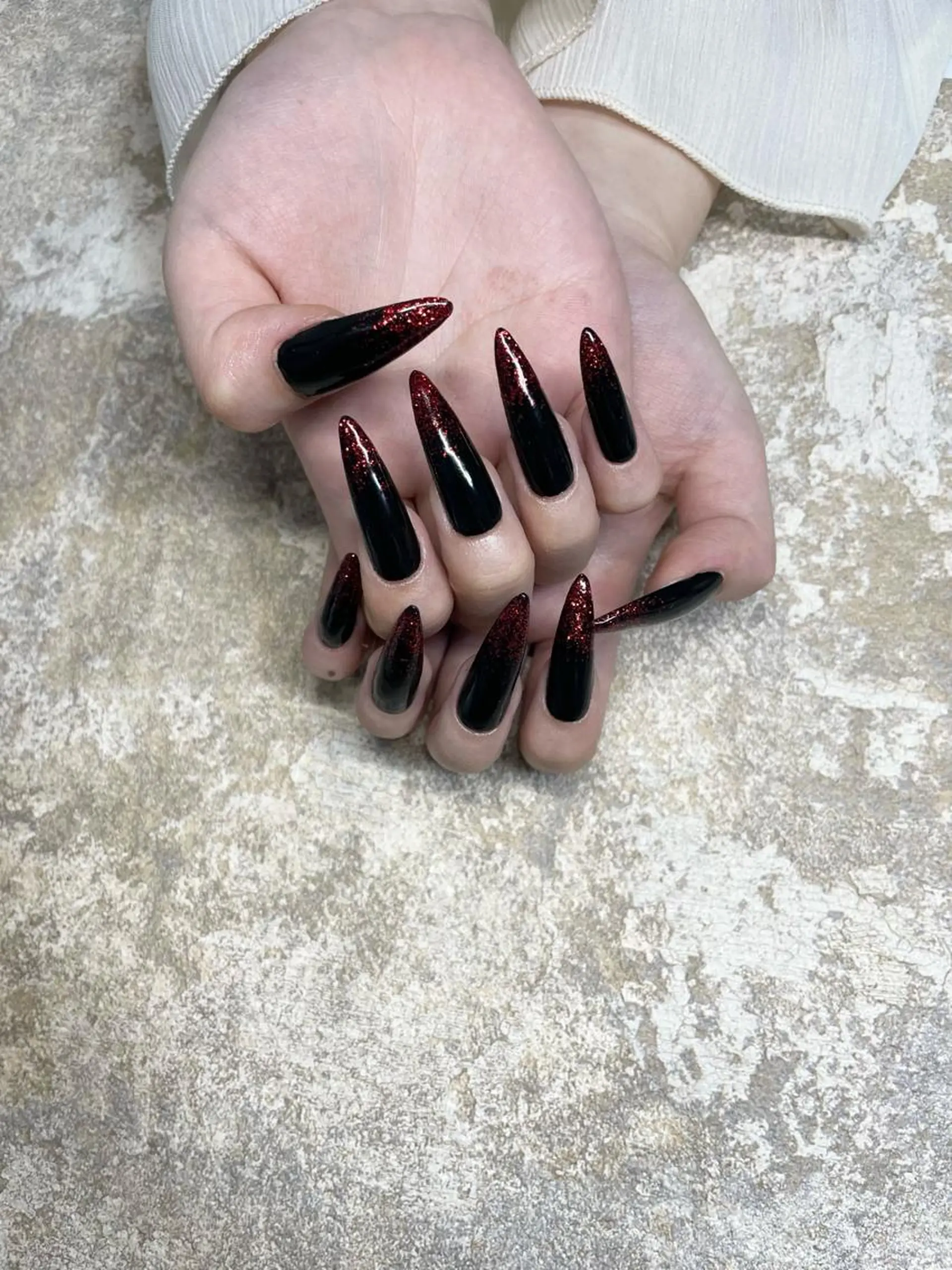 ネイル ハンドネイル 黒川 実祐のネイルデザイン