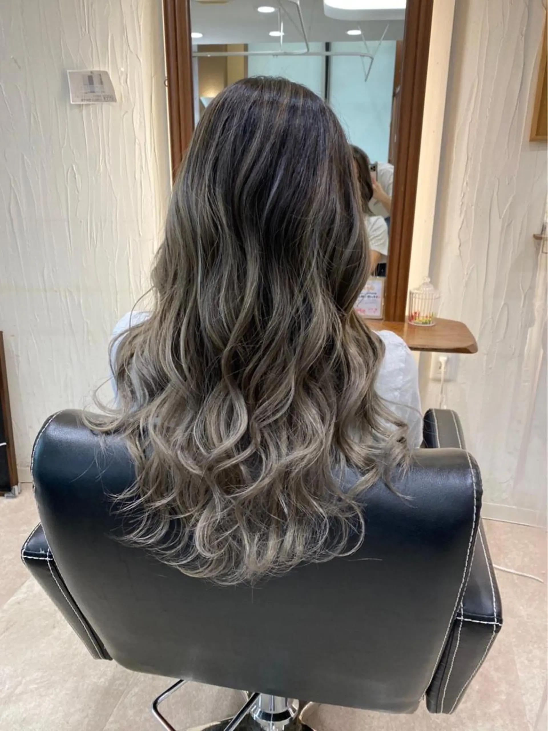 ロング カラー カルフール草加本店 江波戸裕介のヘアスタイル