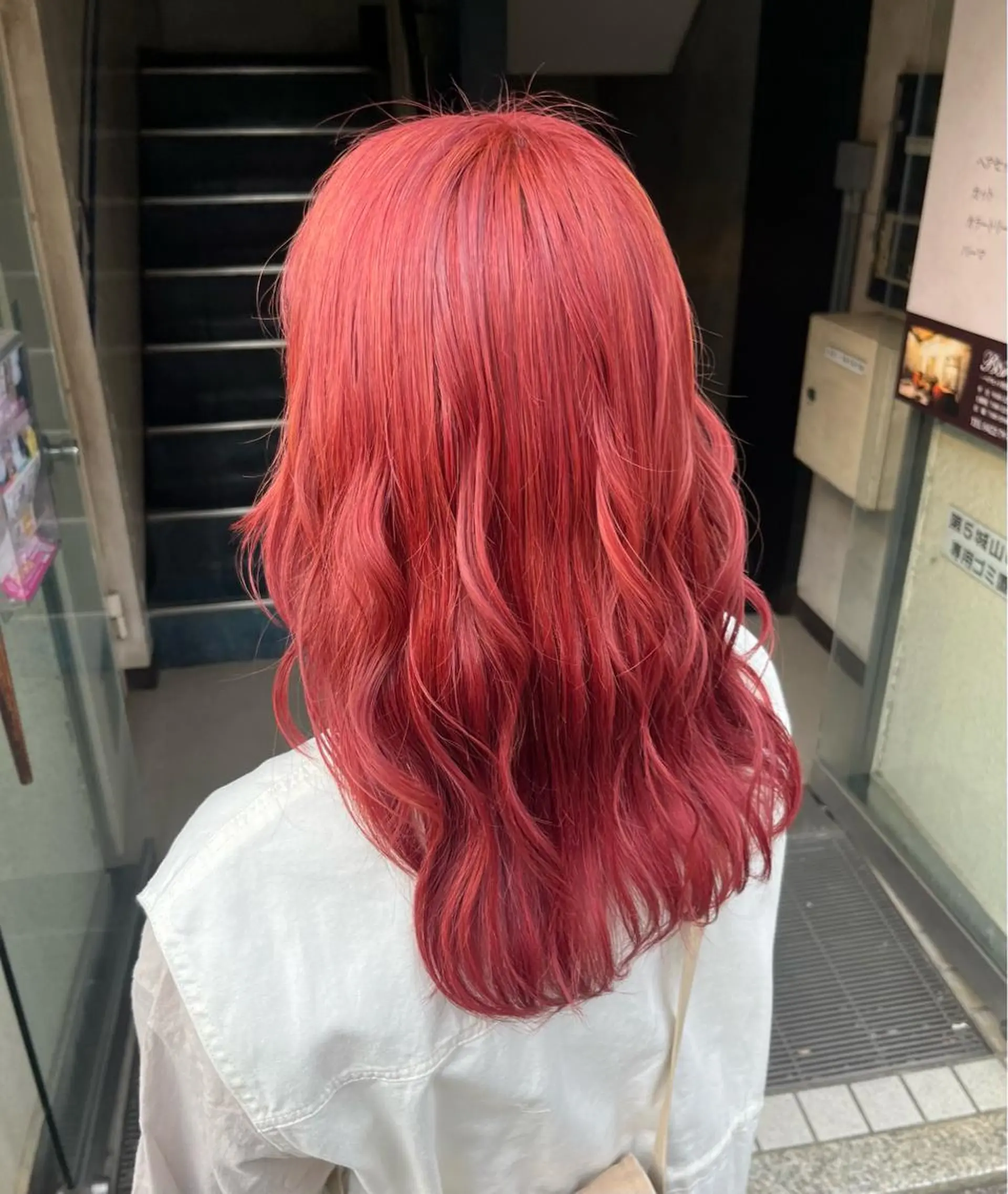 ロング カラー カット ヘアカラー トリートメント 艶髪/ハイトーン/ ヘアセット/モエノのヘアスタイル