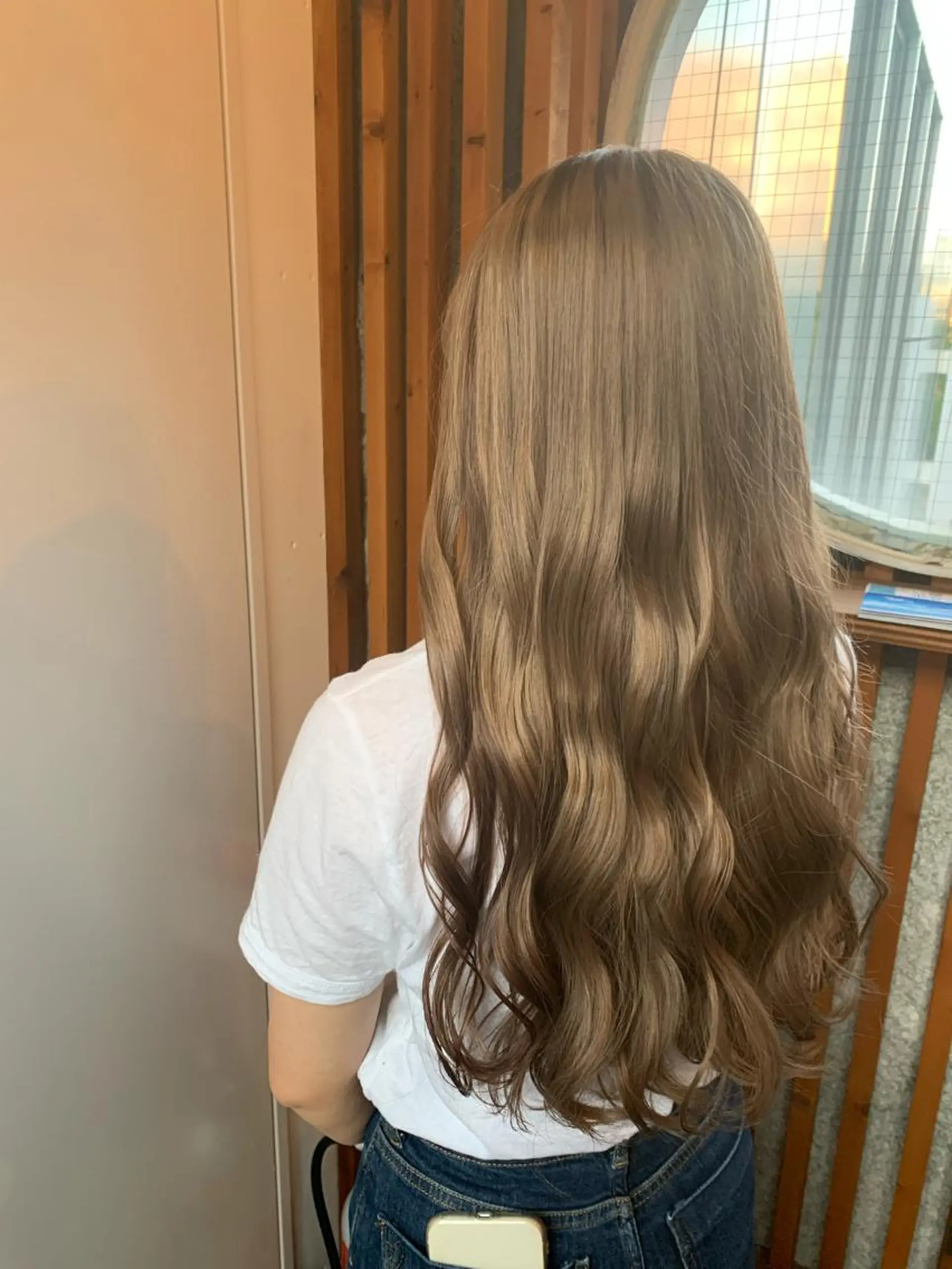 ロング カラー ブリーチ 堀出 芽衣/垢抜け/美髪のヘアスタイル