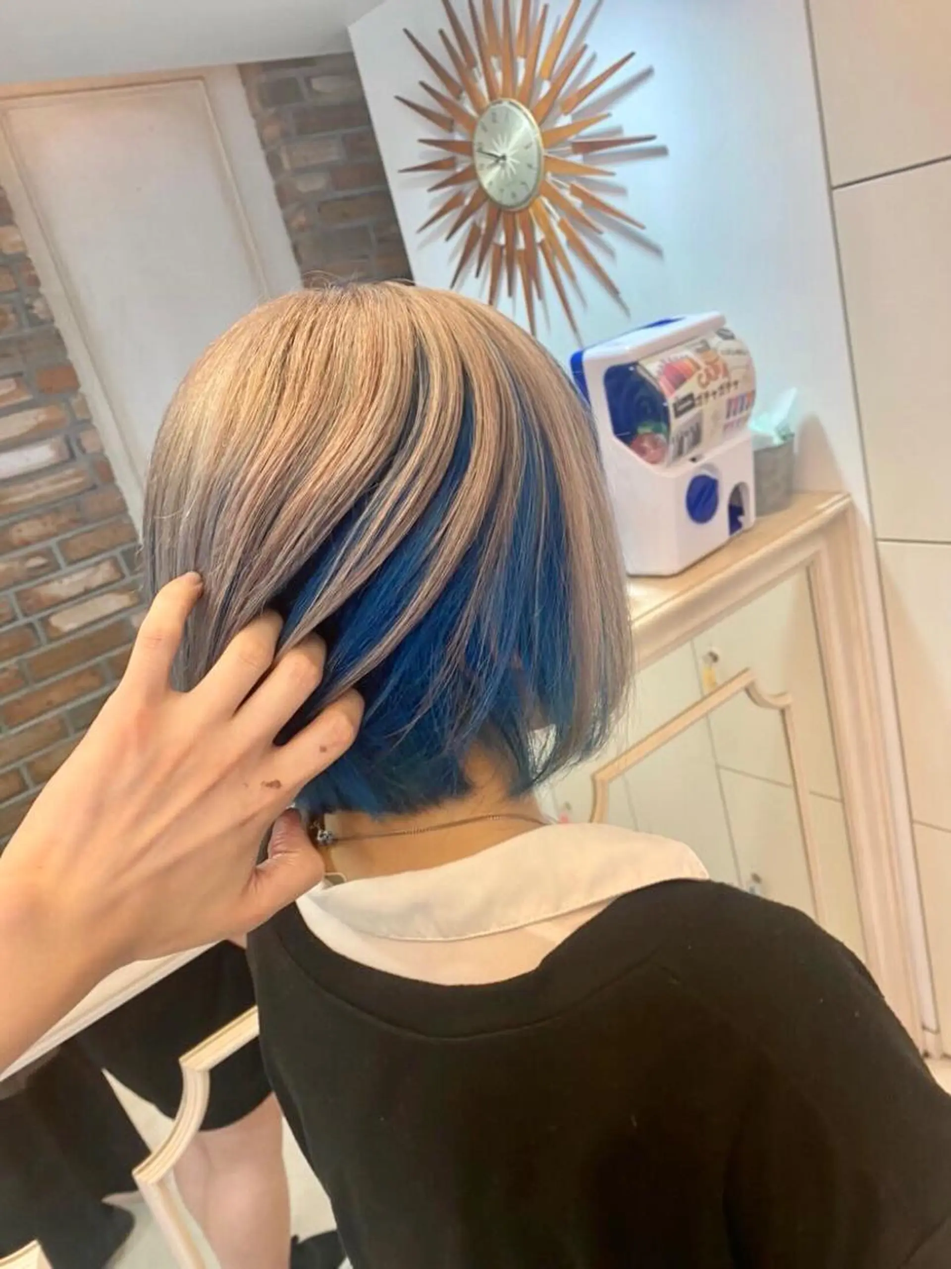 ショート カラー デザインカラー🎨 下北沢 / 磯部のヘアスタイル