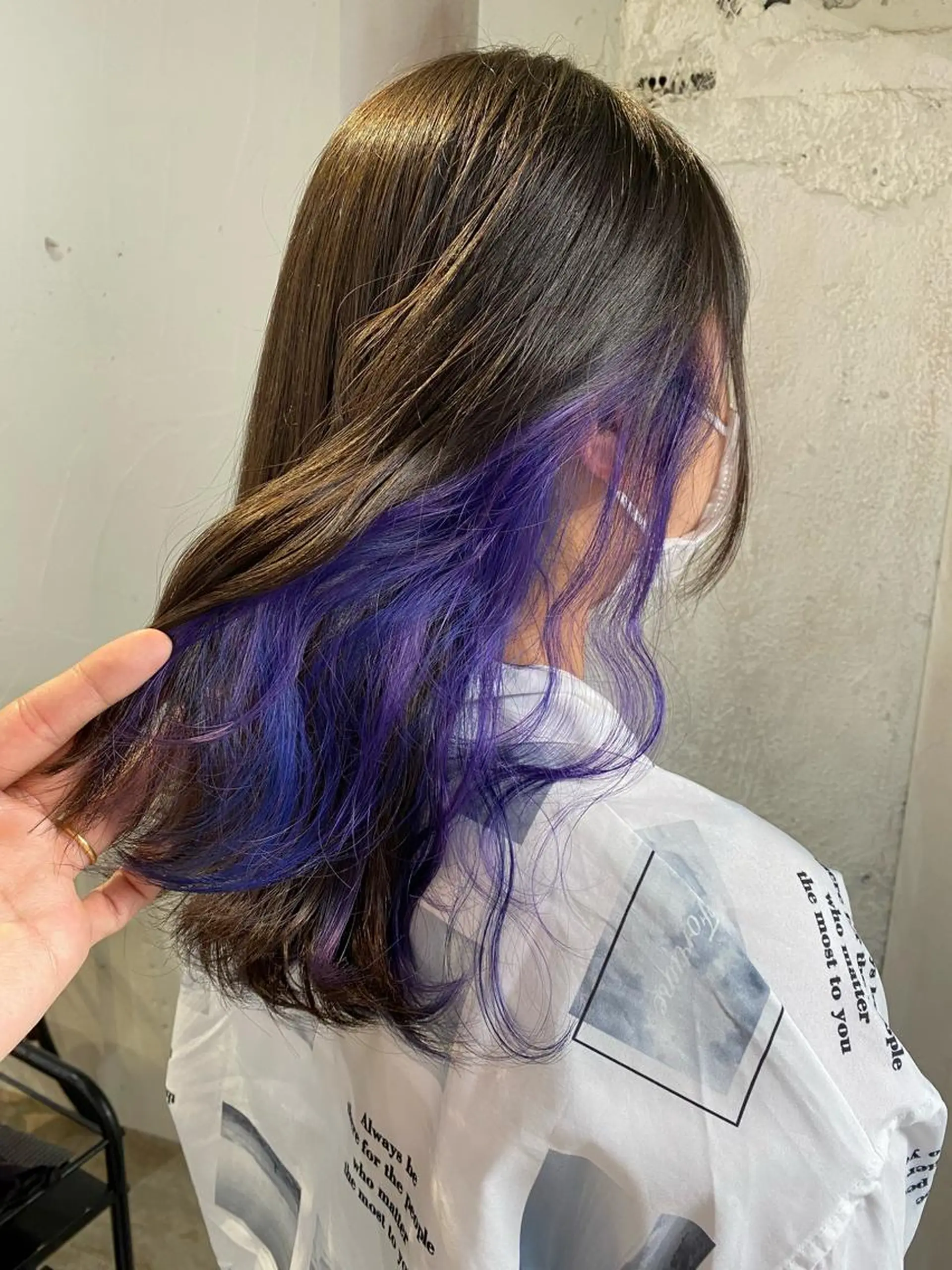 ミディアム カラー ブリーチ ブルーカラー ユニコーンカラー ヘアカラー ミニモお気に入り数 No.1宍戸雄弥のヘアスタイル