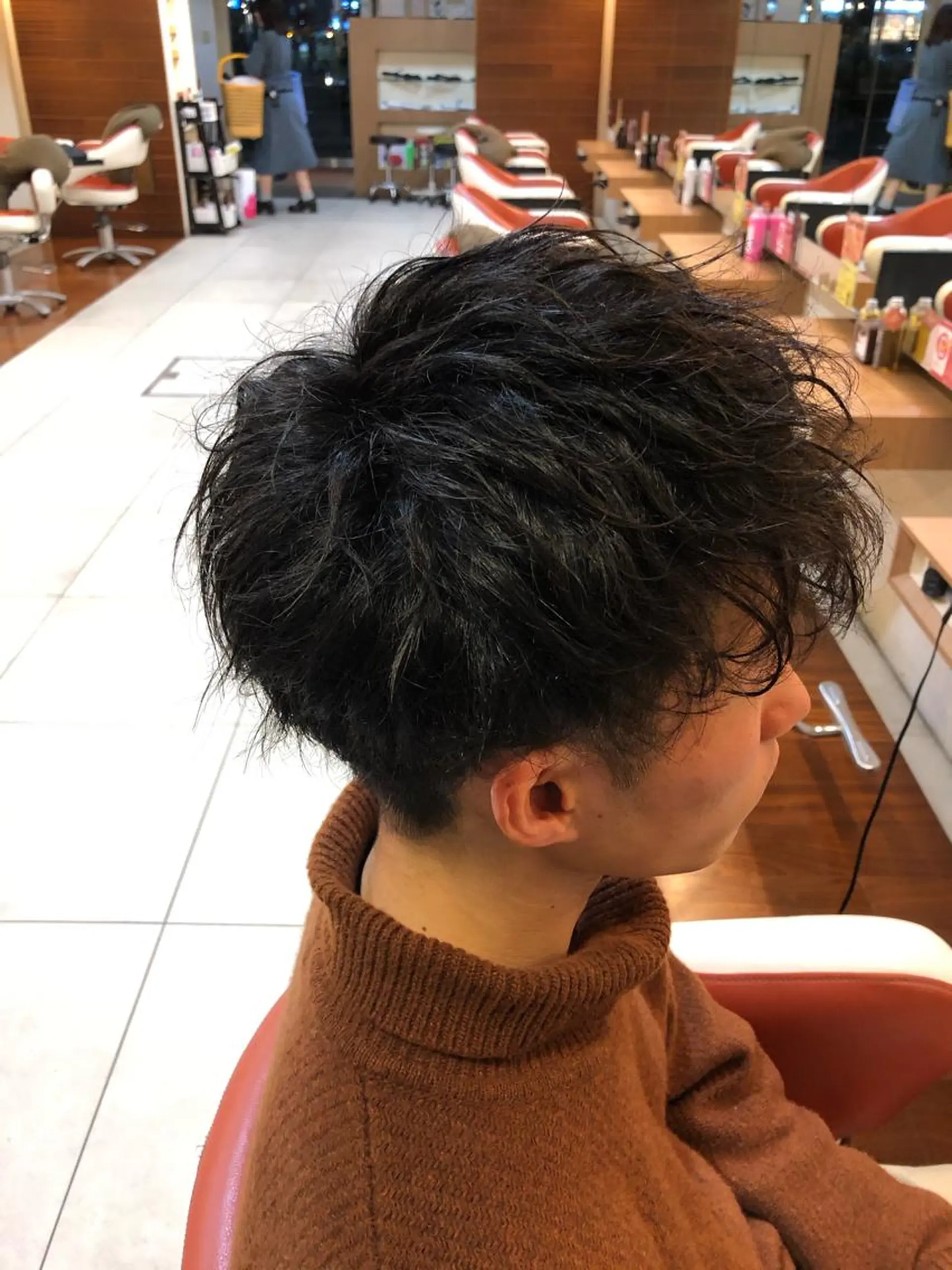 パーマ メンズ 塩谷黎✨ブリーチ無W カラーメンズパーマ✨のヘアスタイル