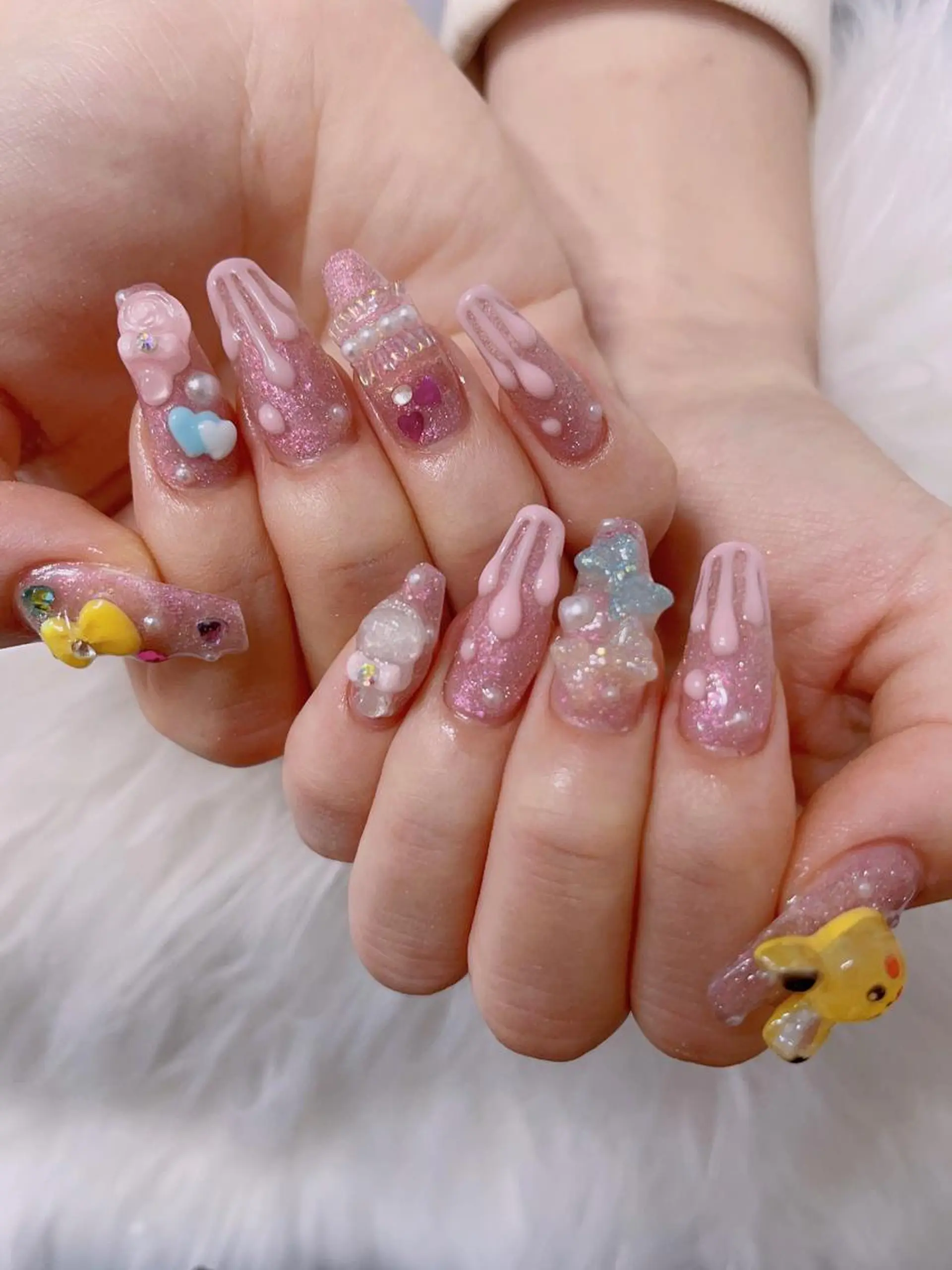 ネイル ハンドネイル 菲菲ネイルサロン所属・FF フィフィネイルサロンのネイルデザイン