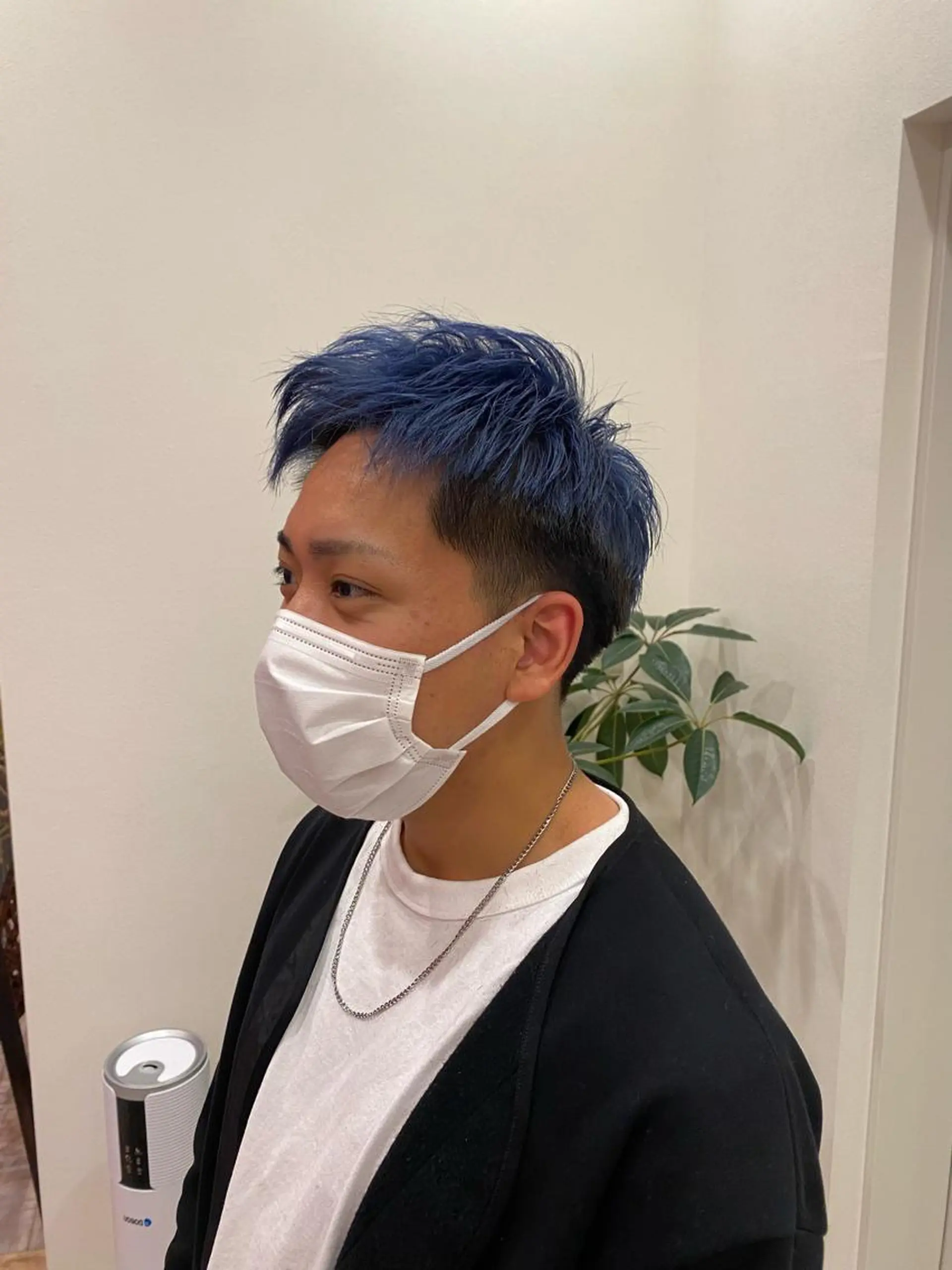 メンズ 大阪ウルフカット 🐺デザインカラーのヘアスタイル