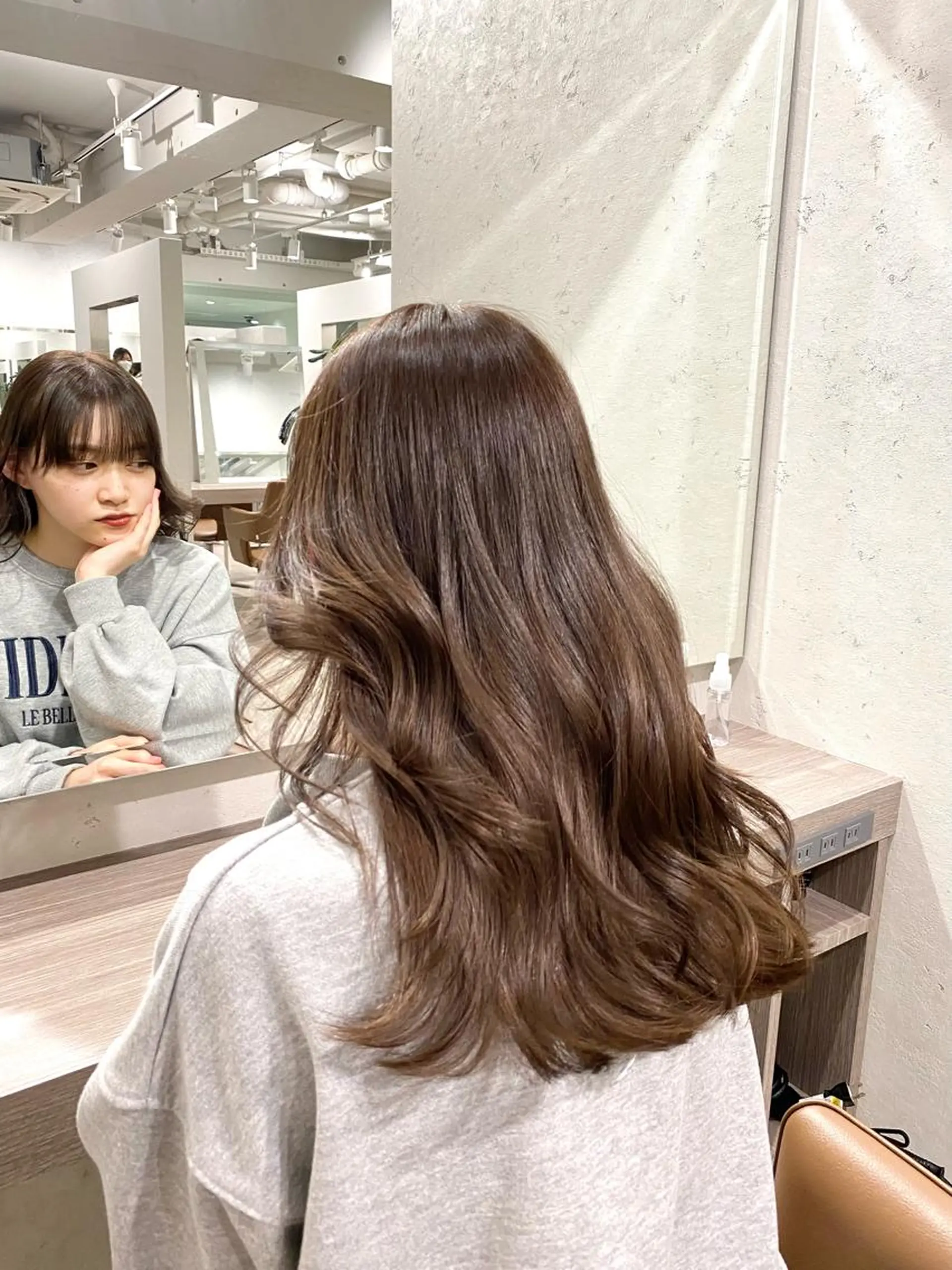 ロング カラー COALL nex the salon所属・Riria✨ 透明感カラーのヘアスタイル