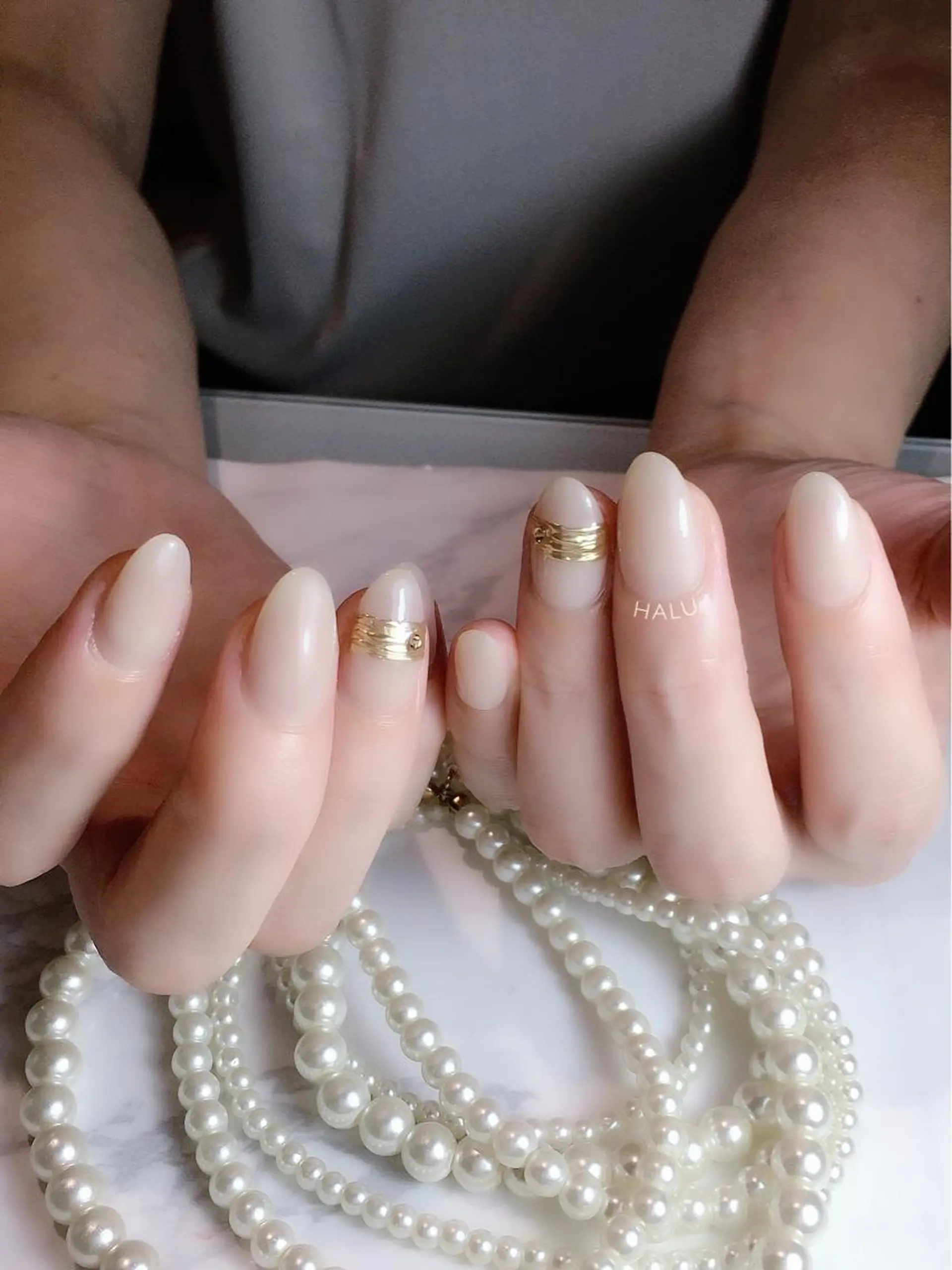 ネイル ミラーネイル HALU ハルのネイルデザイン