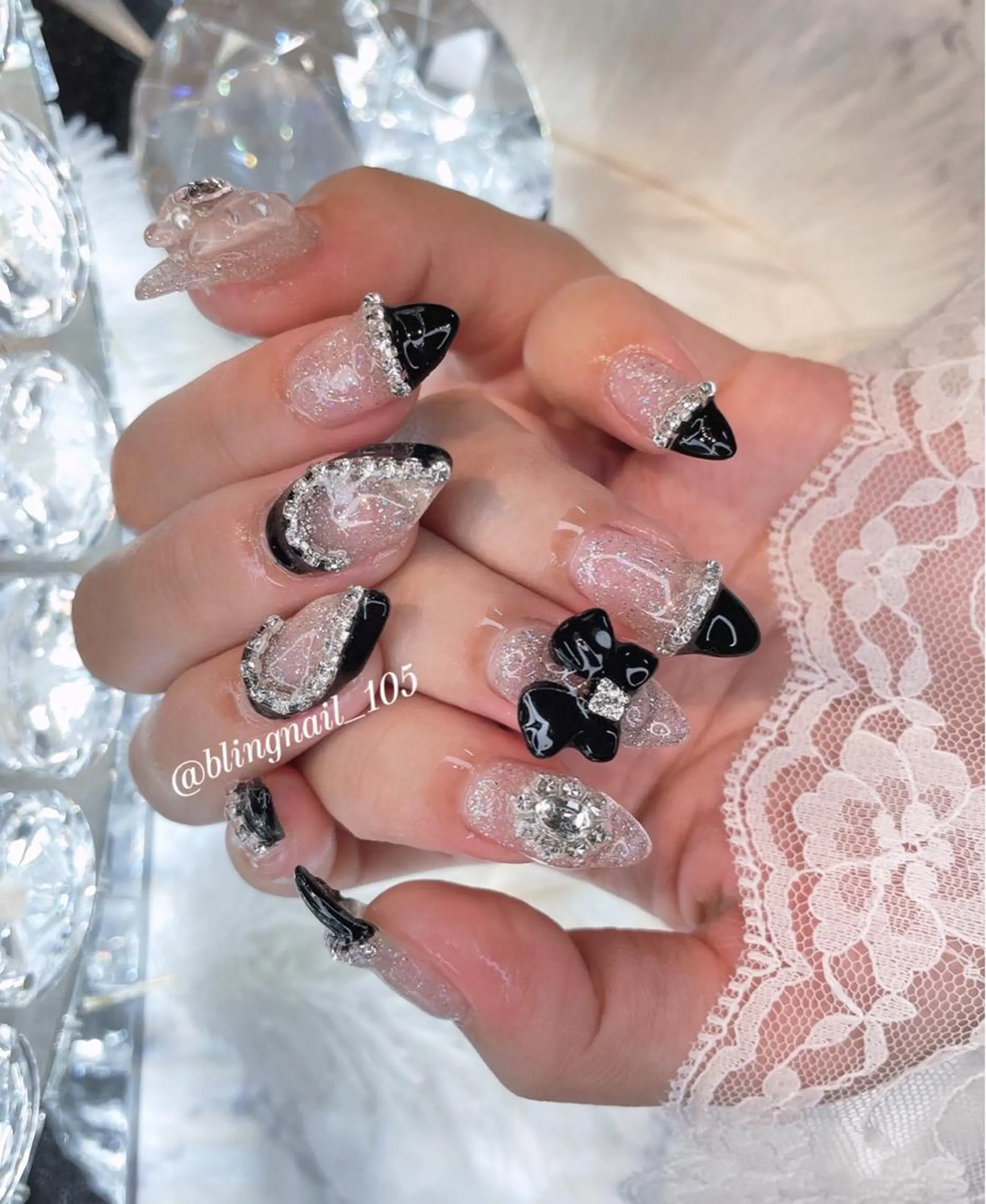 ネイル 23時まで❤︎韓国、 ワンホンネイルのネイルデザイン