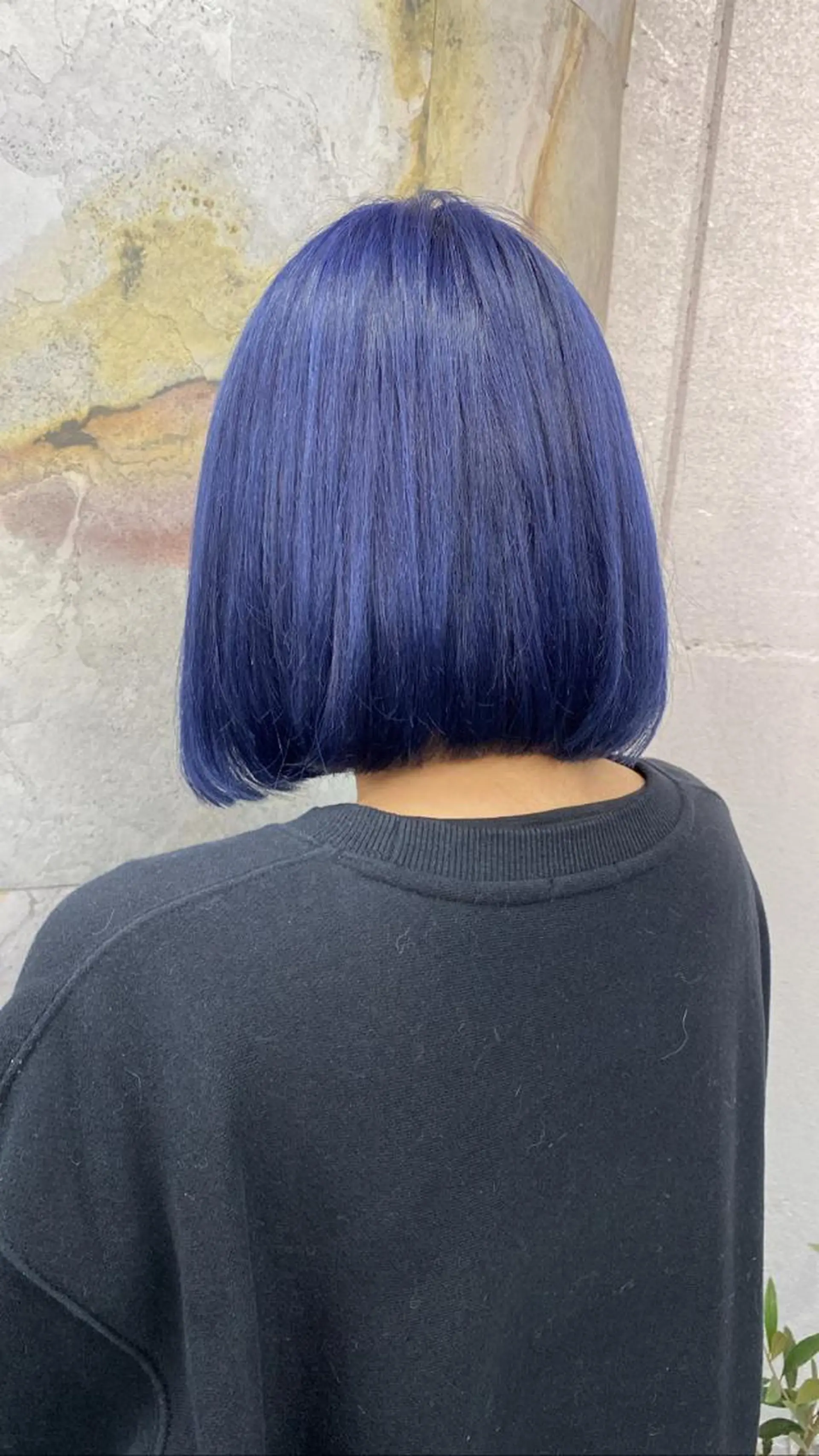 ショート カラー ブルーカラー qulim所属・前橋 姫奈のヘアスタイル