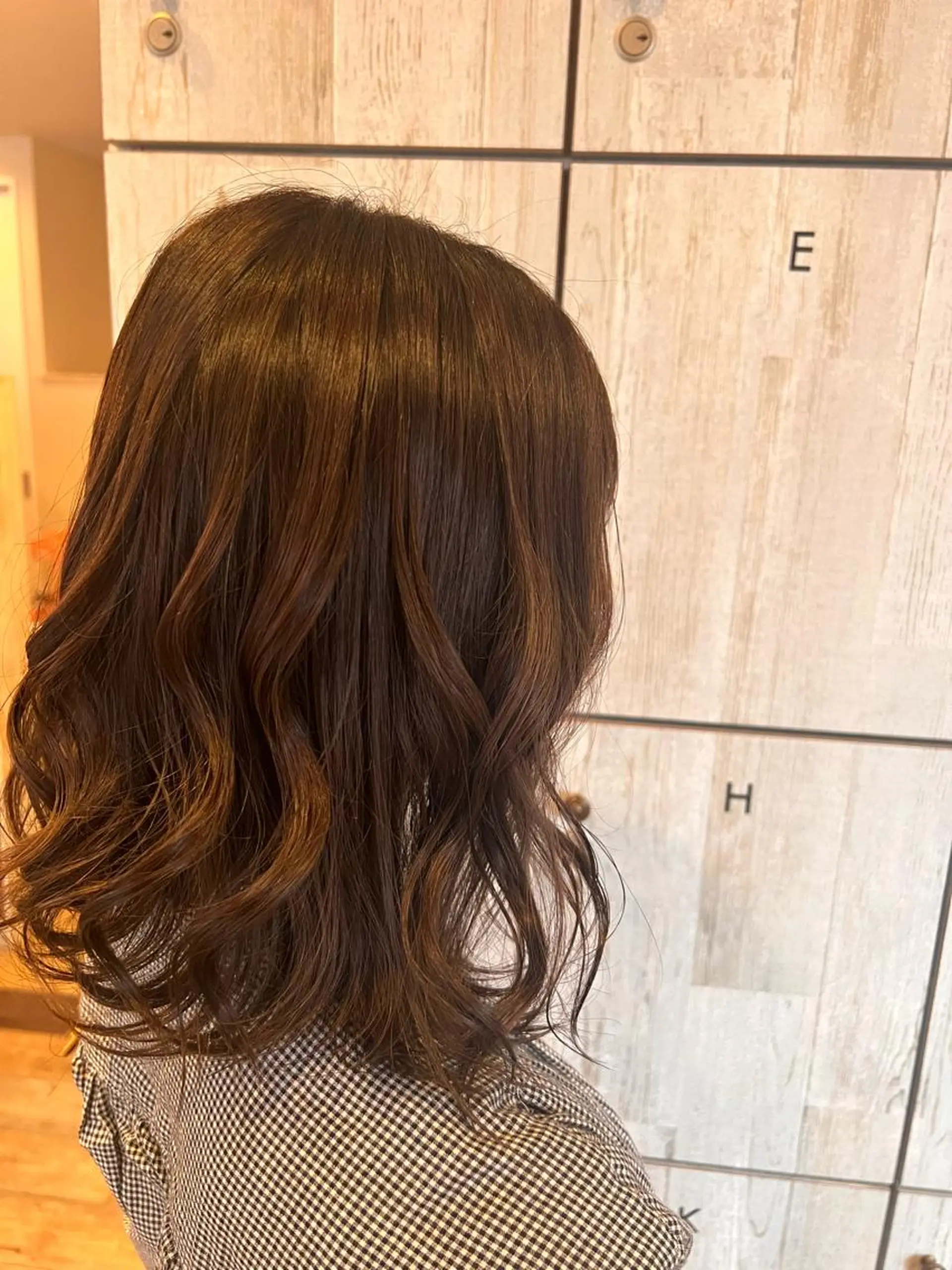 セミロング カラー 黒髪 ブリーチ ブルーカラー ブルーブラック 透明感カラー れいな🌼 ボブ･艶カラー🌼のヘアスタイル