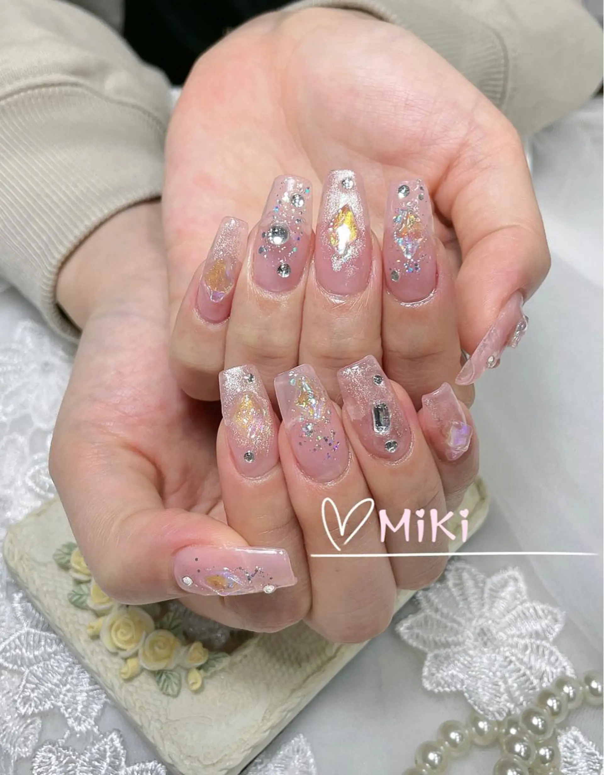 ネイル 🦋 MiKi 🦋 ネイルサロンのネイルデザイン