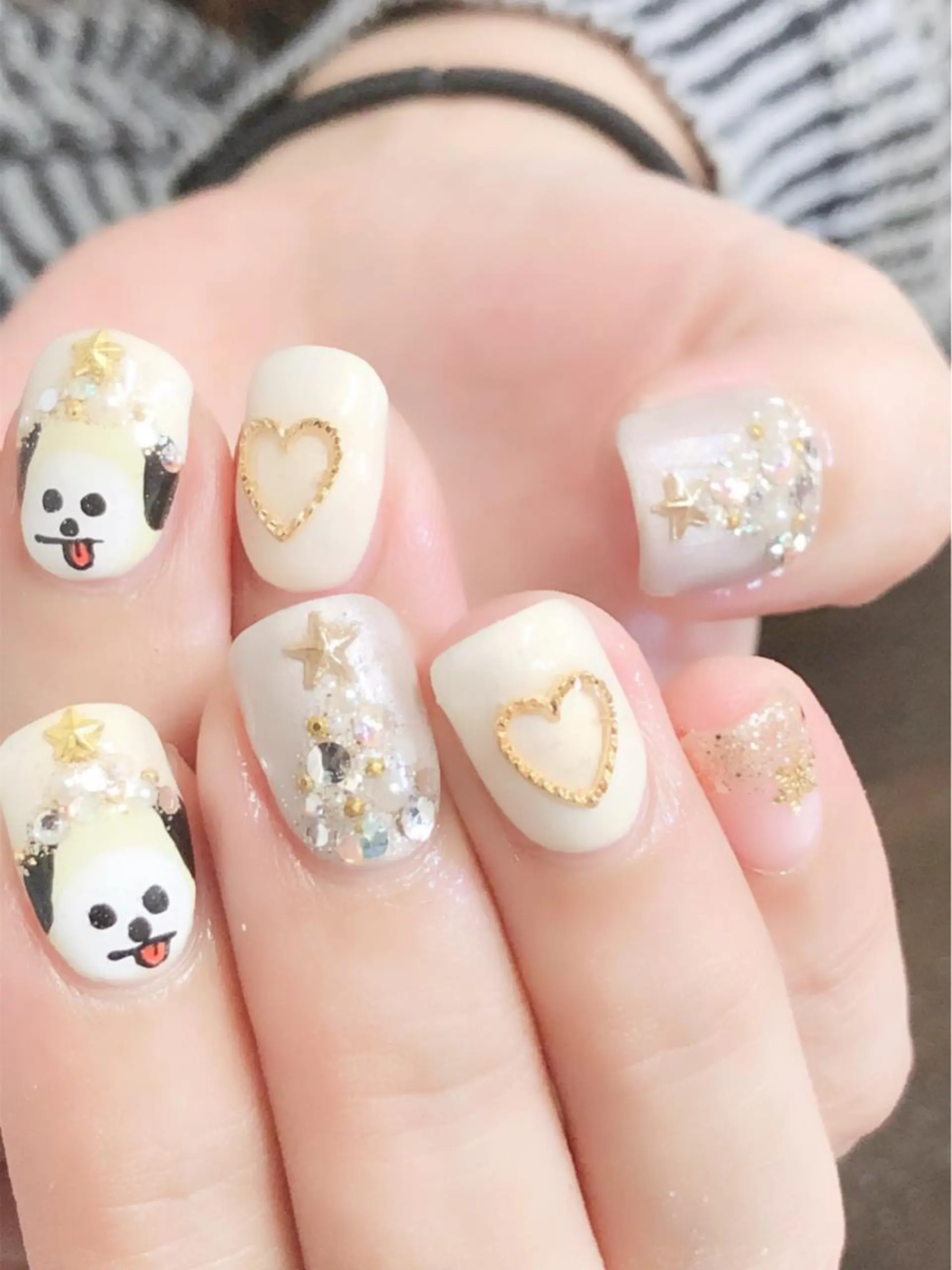 ネイル アートネイル ジェルネイル ストーンネイル 冬ネイル クリスマス KIREIE NAILSのネイルデザイン