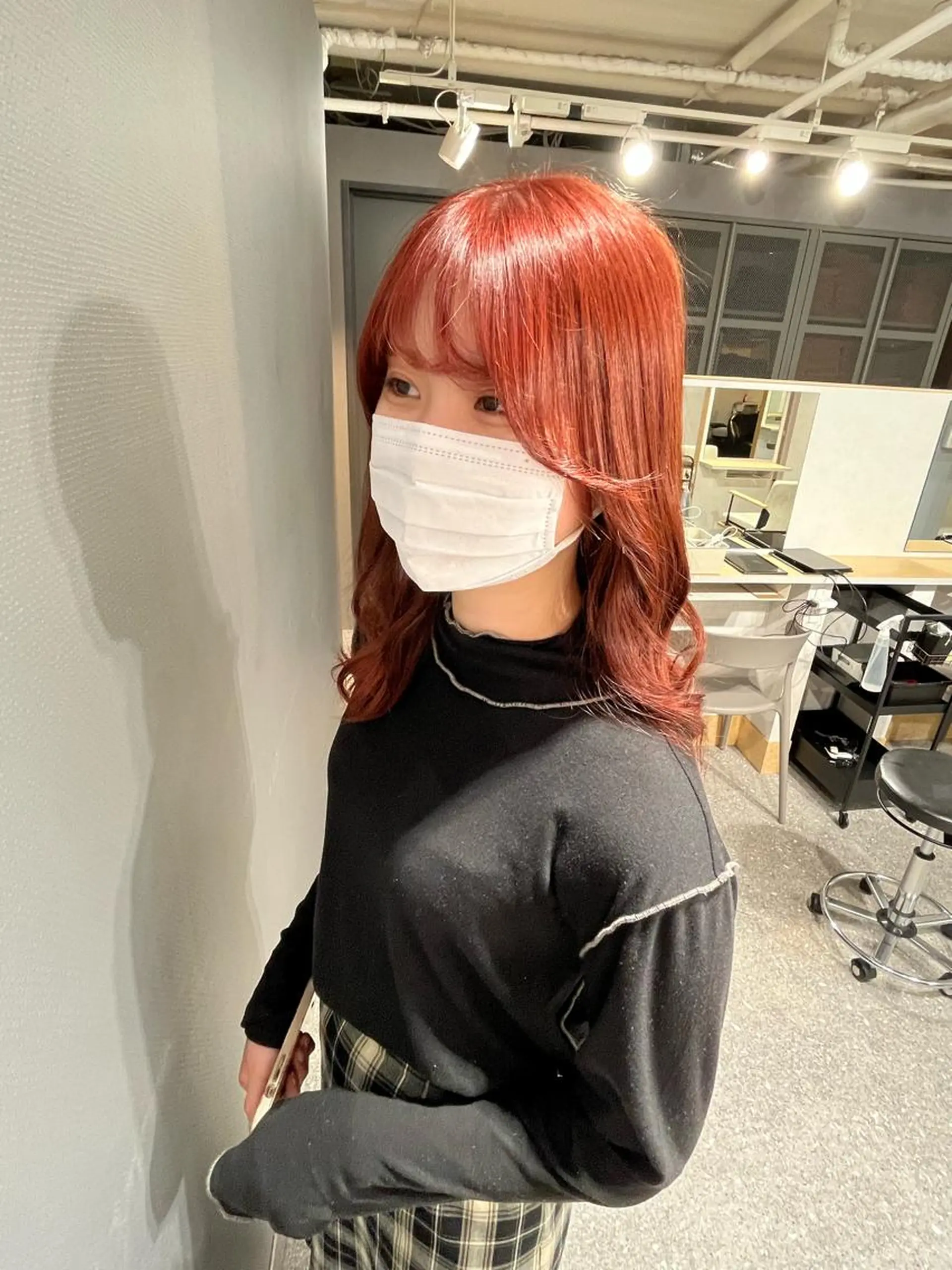 ロング カラー ブリーチ ブリーチなしカラー オレンジ オレンジピンク ピンクカラー Juna✂️ レイヤー / ボブのヘアスタイル