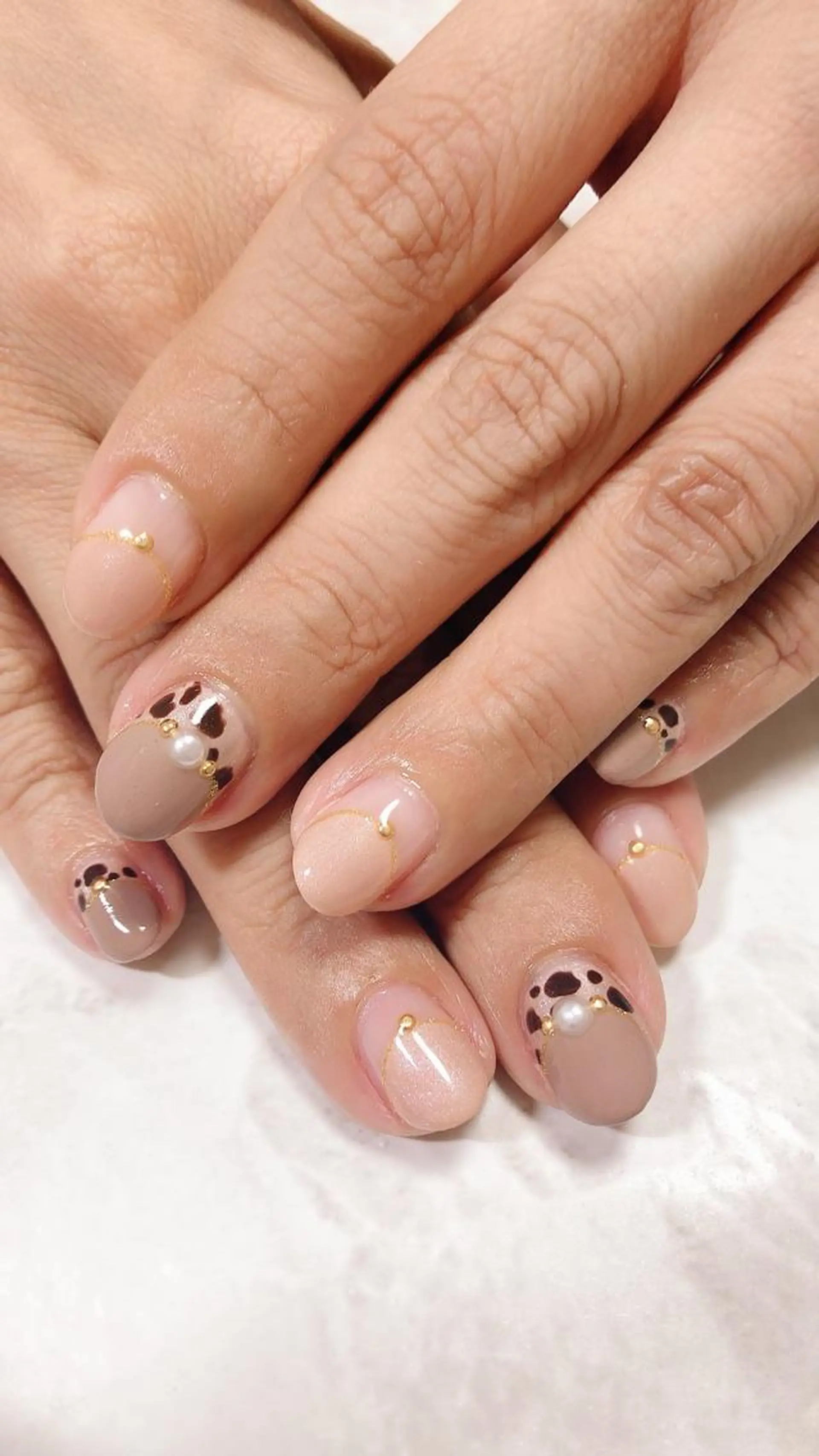 ネイル ハンドネイル フットネイル Lokahi NAILのネイルデザイン