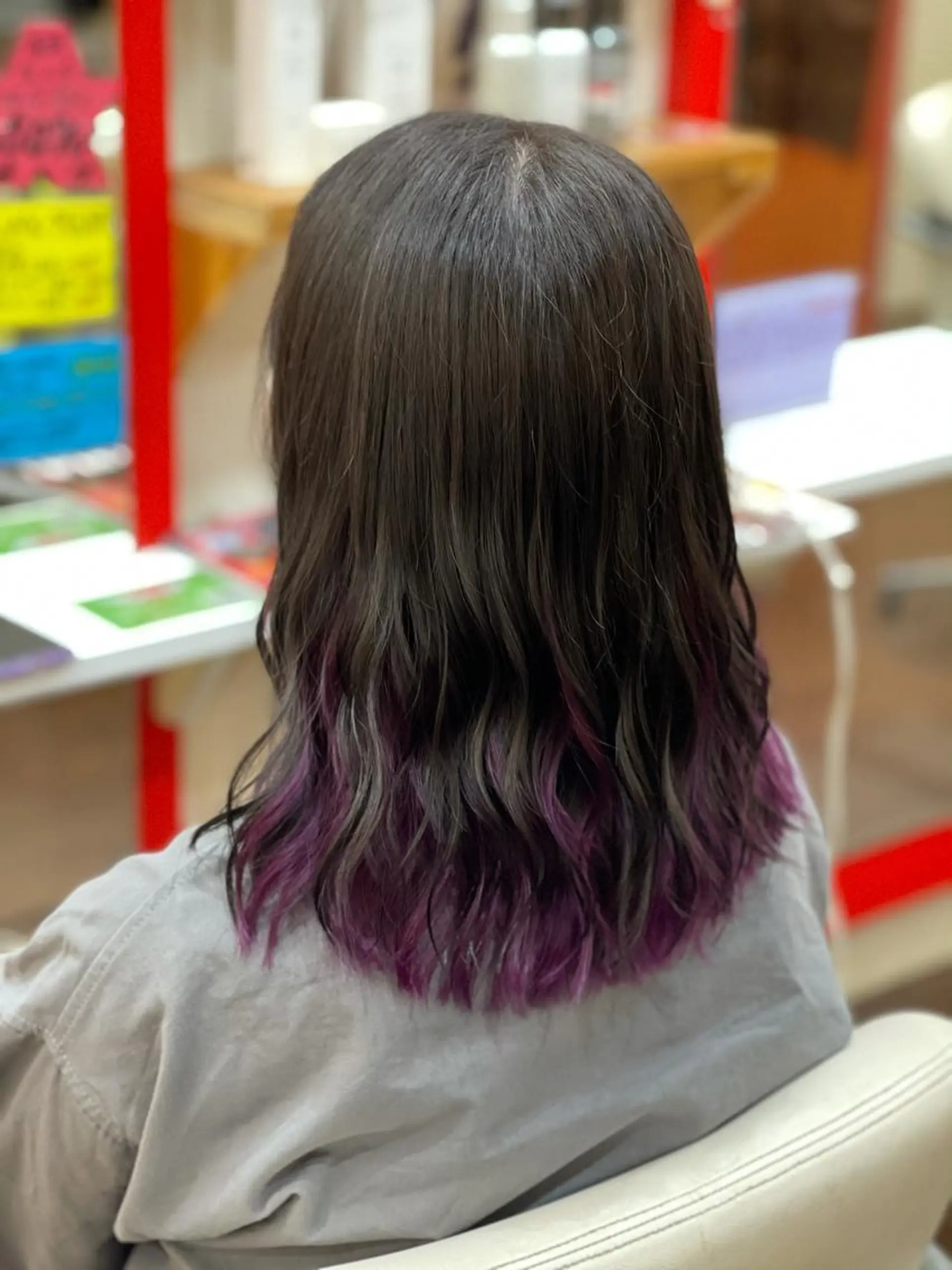 セミロング ヘアカラー たけい ゆうきのヘアスタイル