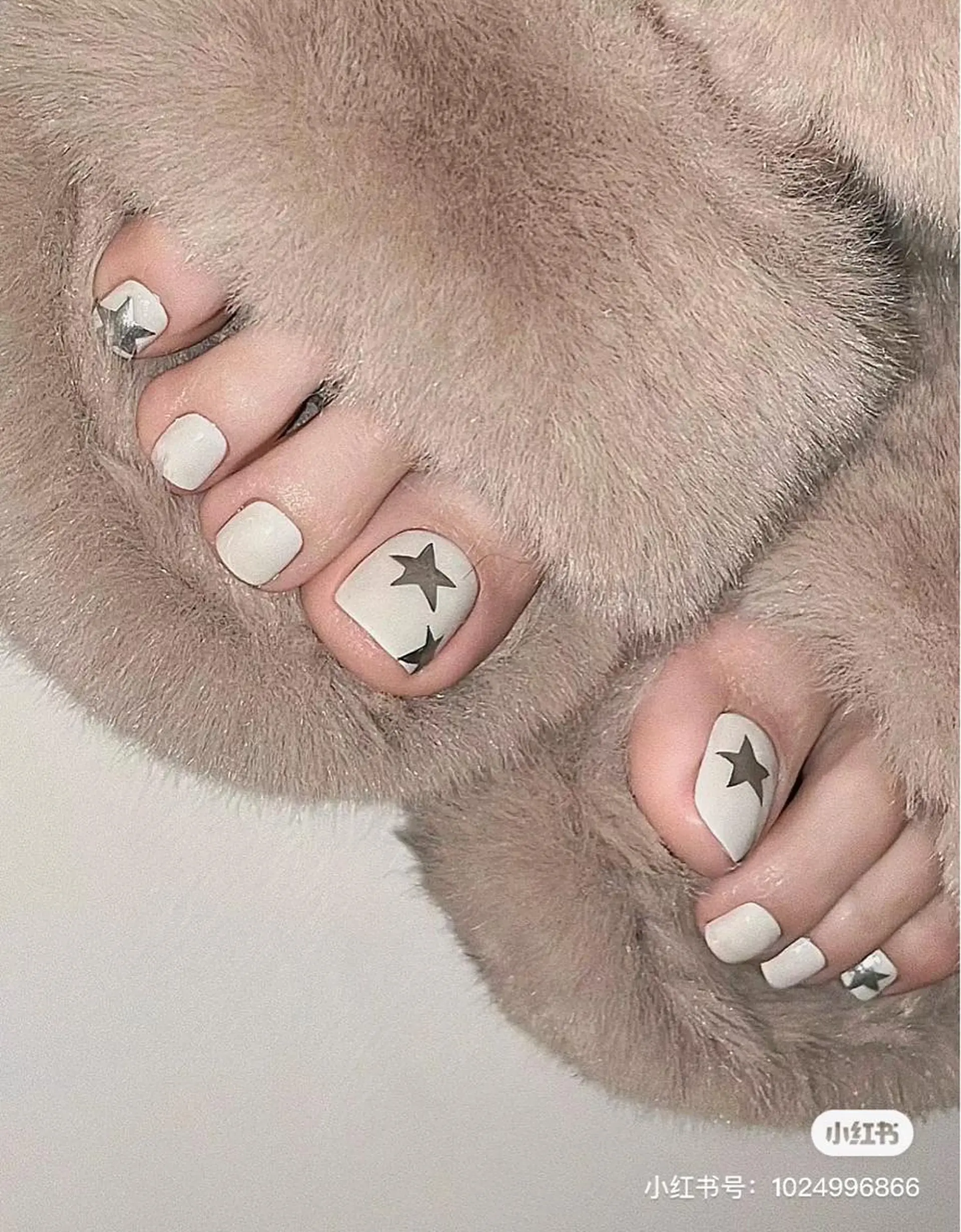 ネイル フットネイル One Plus Nail Salonのネイルデザイン