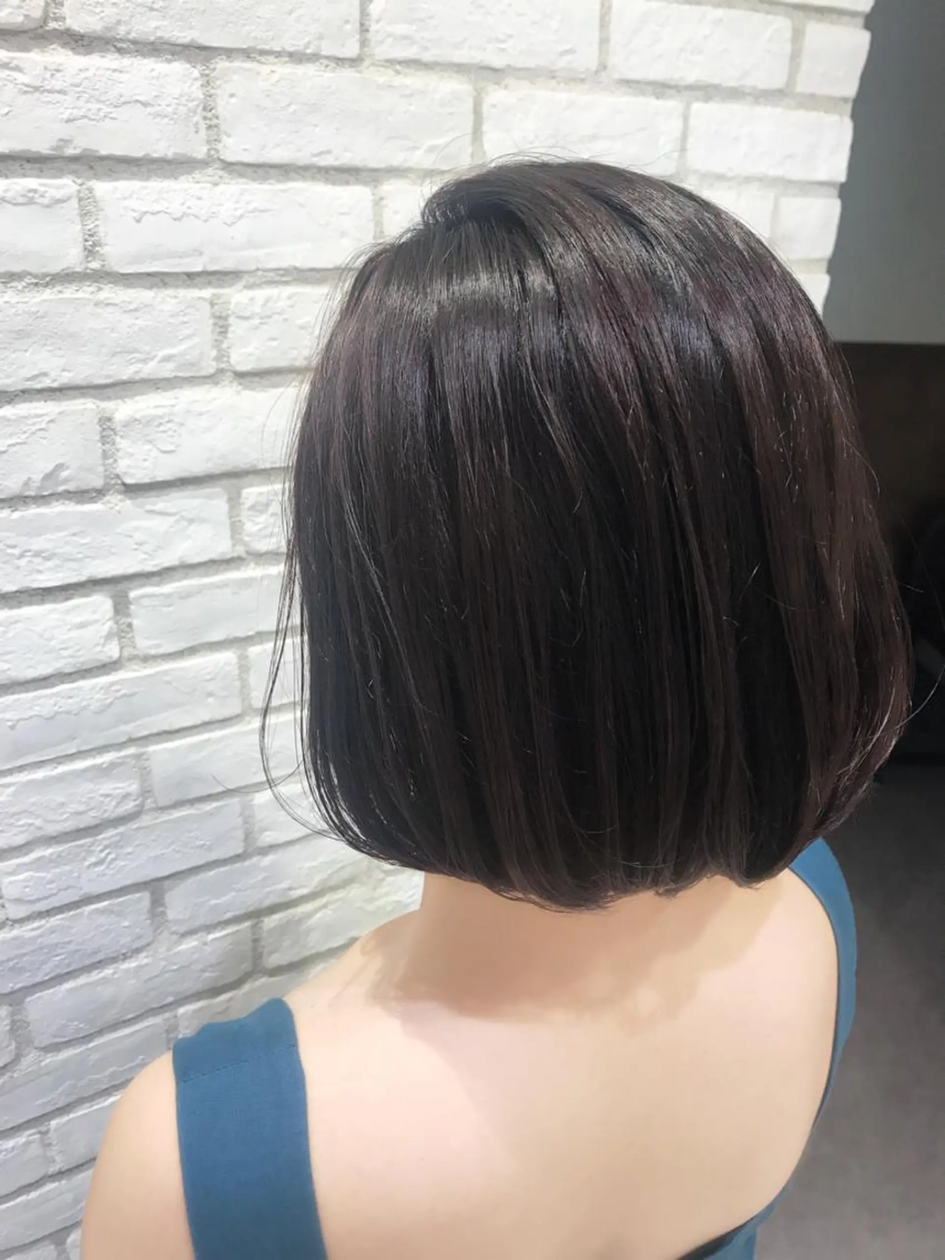 カラー 米良 志織のヘアスタイル